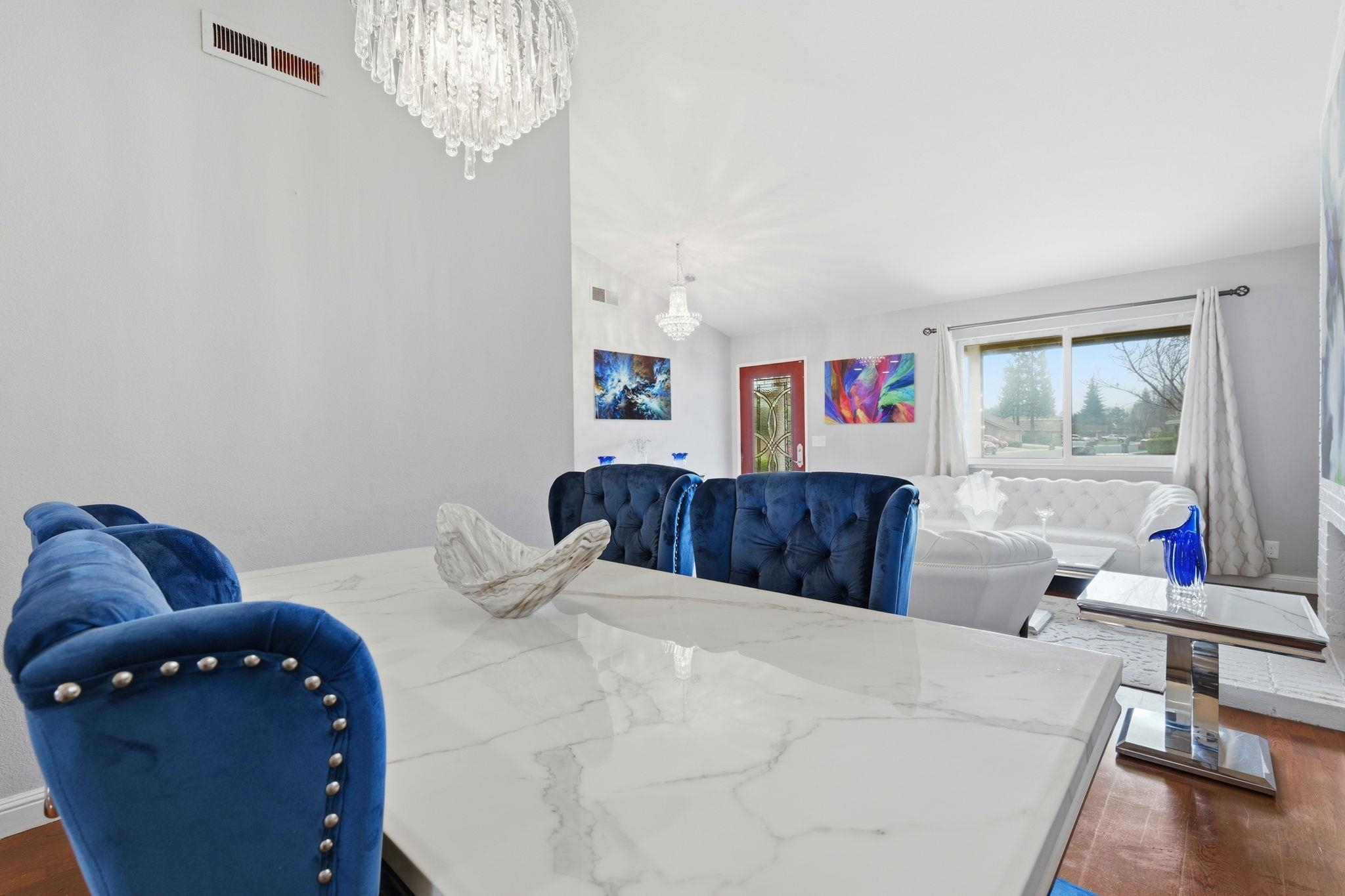 Detail Gallery Image 4 of 38 For 4135 Boulder Creek Cir, Stockton,  CA 95219 - 3 Beds | 2 Baths