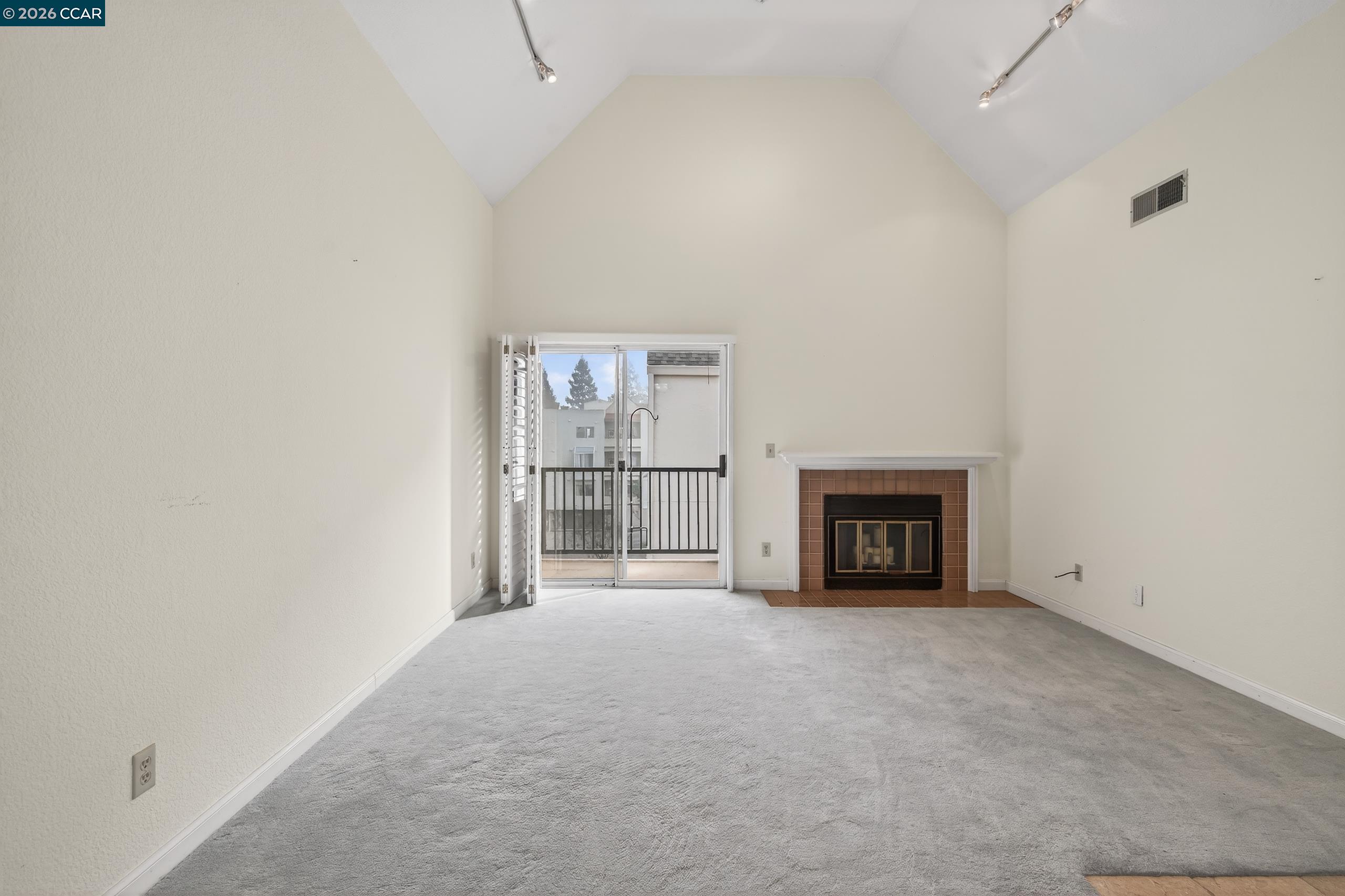 Photo #11: 41121217 Listing: Photo #11