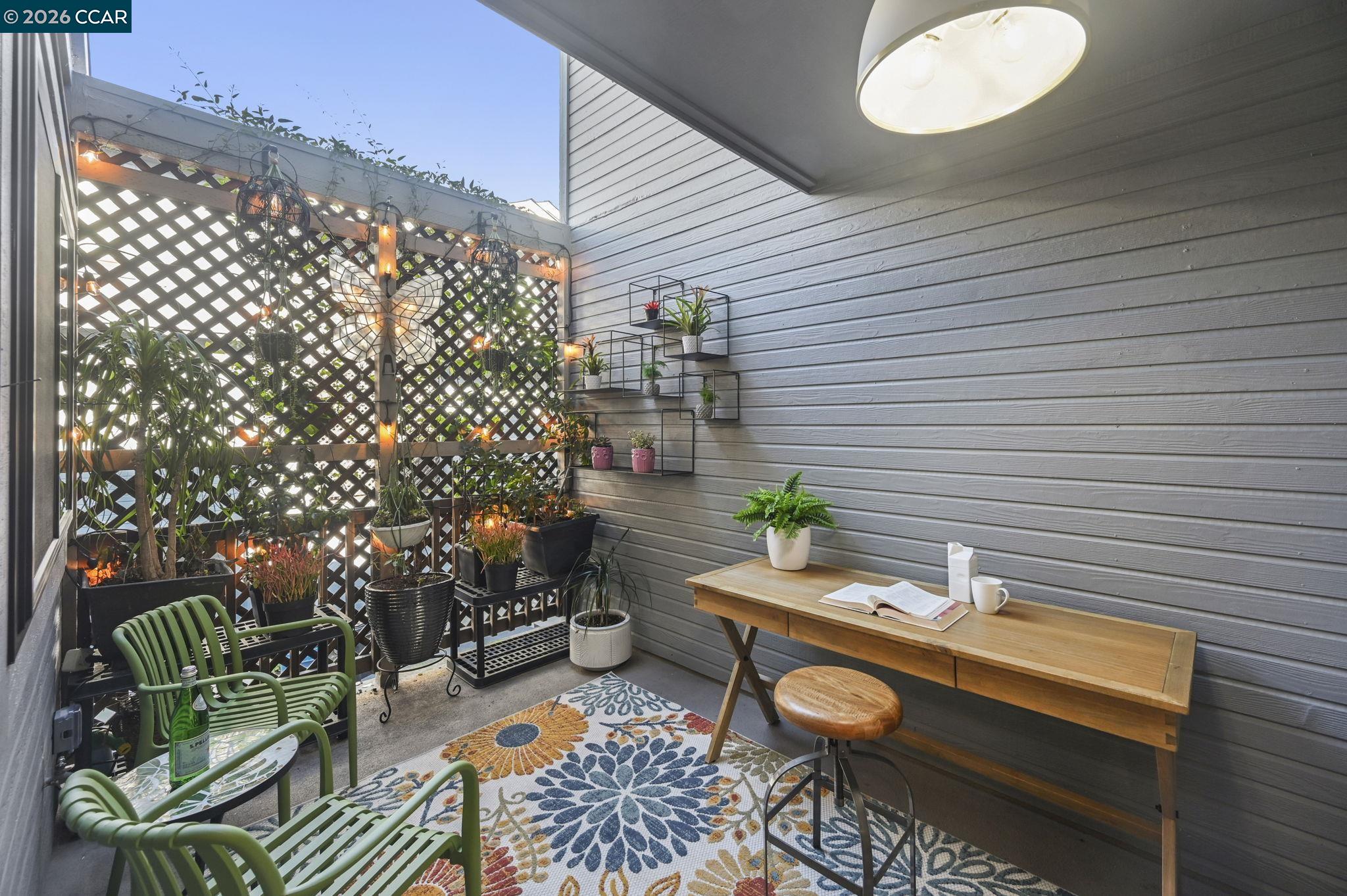 Detail Gallery Image 16 of 50 For 1713 Geary Rd, Walnut Creek,  CA 94597 - 3 Beds | 3/1 Baths