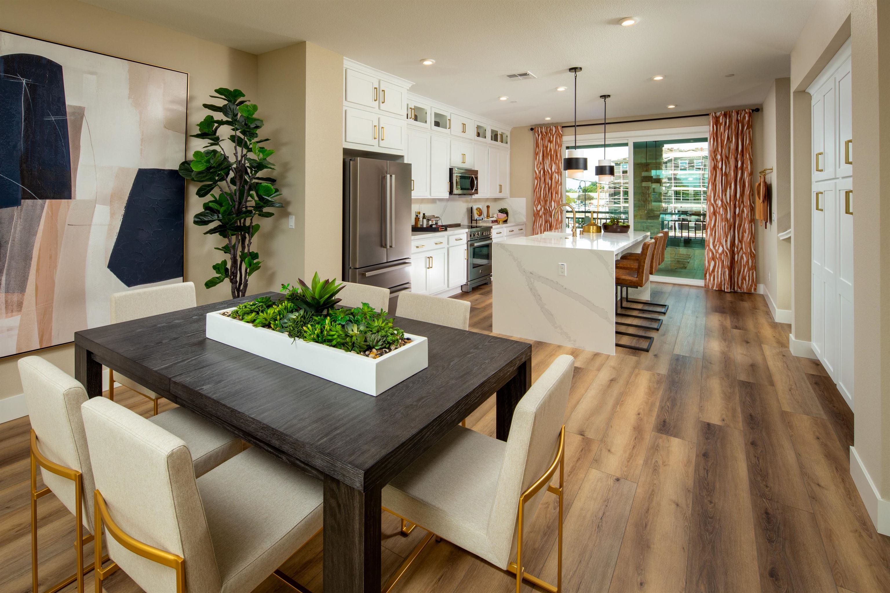 Detail Gallery Image 10 of 18 For 904 More Lane #1802,  Morgan Hill,  CA 95037 - 3 Beds | 3/1 Baths