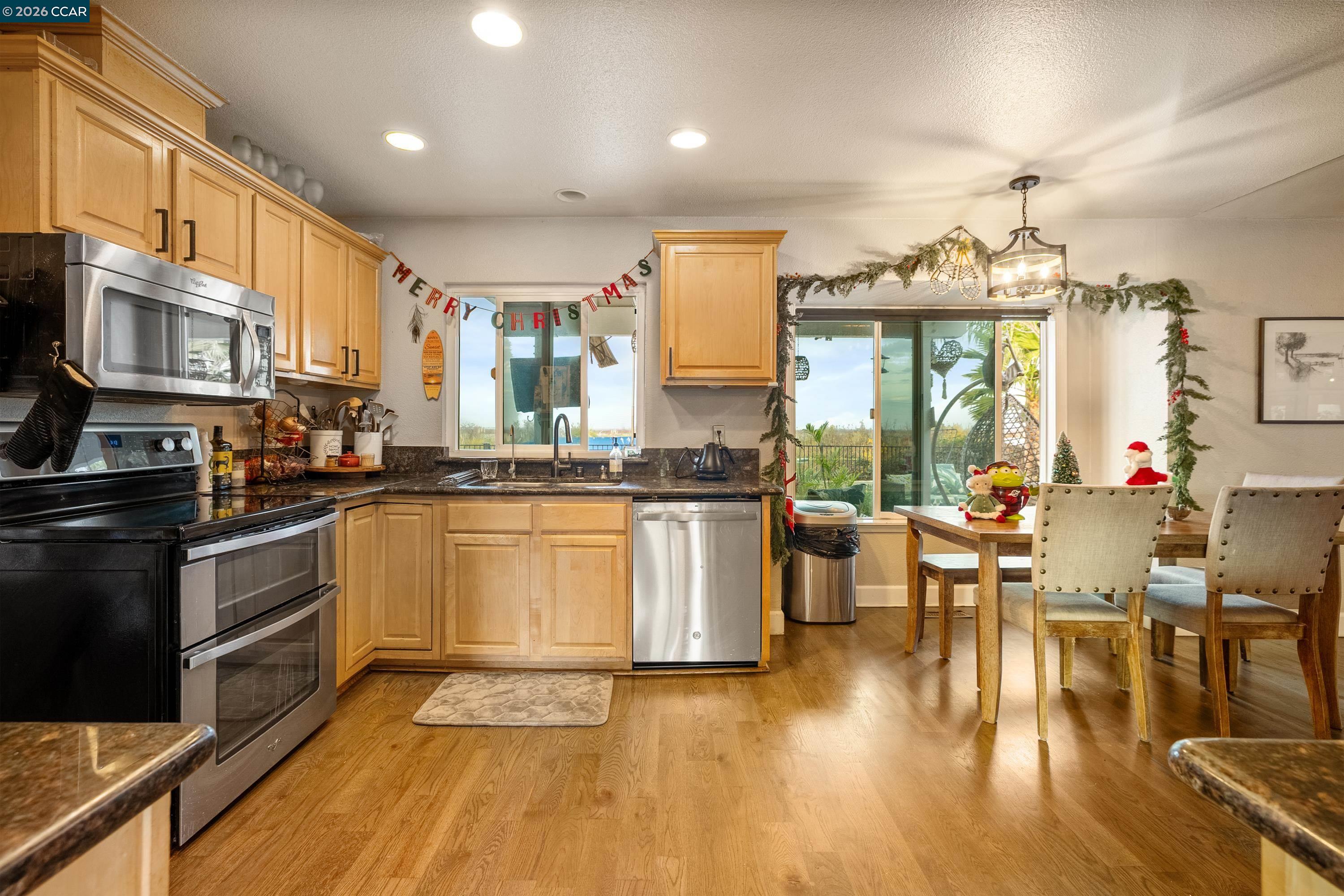 Detail Gallery Image 8 of 60 For 500 Discovery Bay Blvd, Discovery Bay,  CA 94505 - 4 Beds | 3 Baths