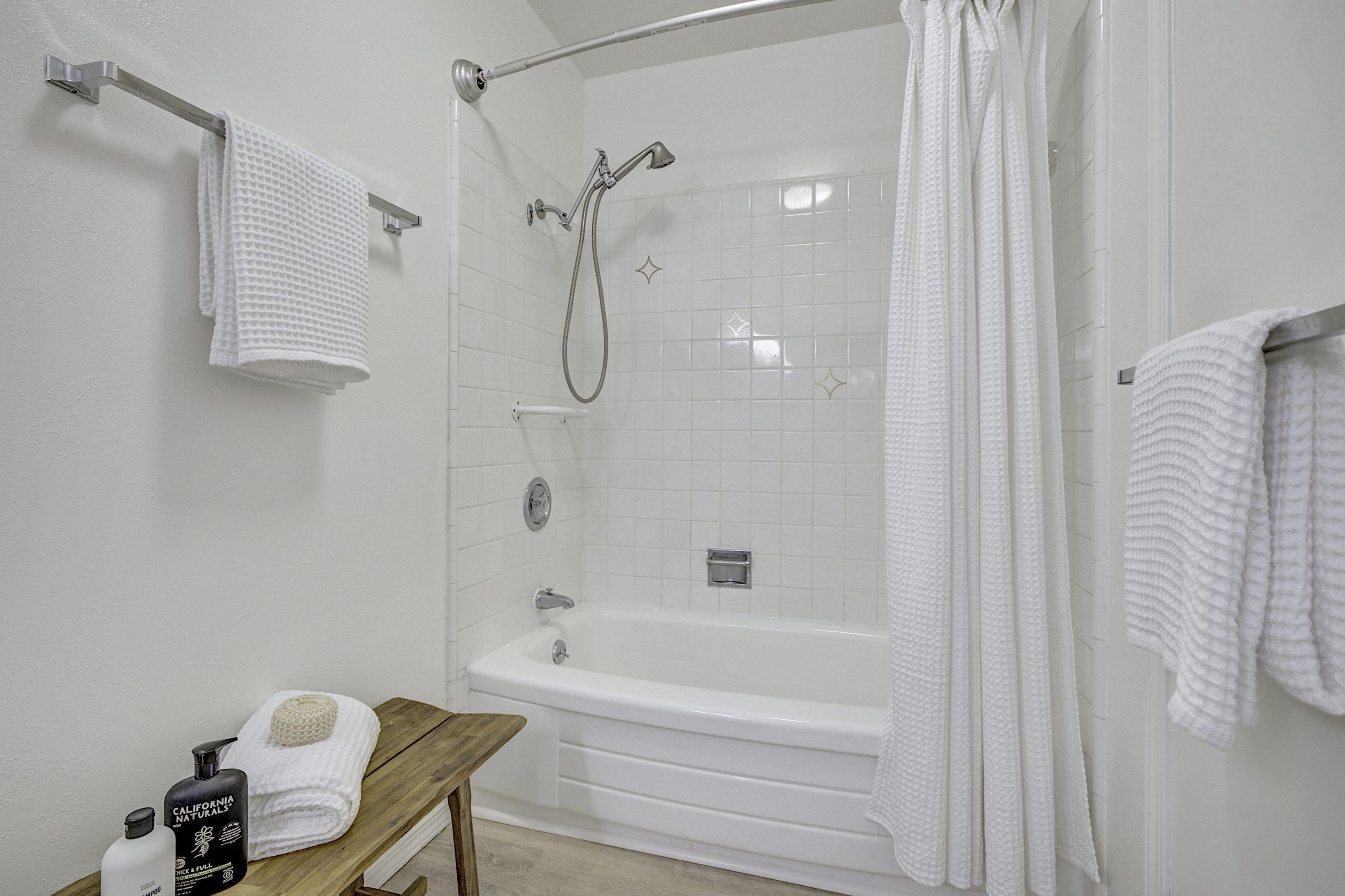 Detail Gallery Image 30 of 37 For 3750 Harrison St #304,  Oakland,  CA 94611 - 2 Beds | 1 Baths