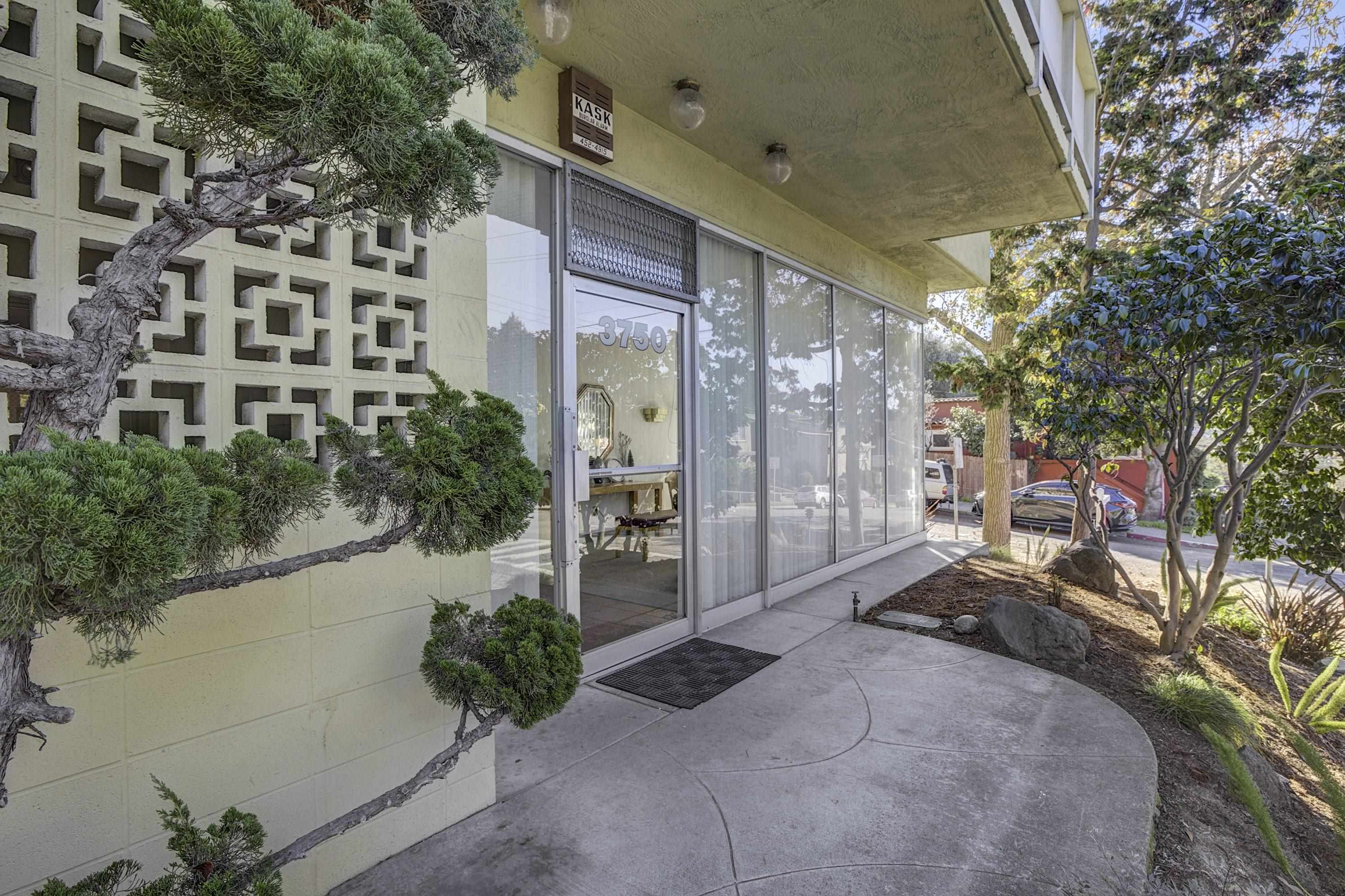 Detail Gallery Image 33 of 37 For 3750 Harrison St #304,  Oakland,  CA 94611 - 2 Beds | 1 Baths