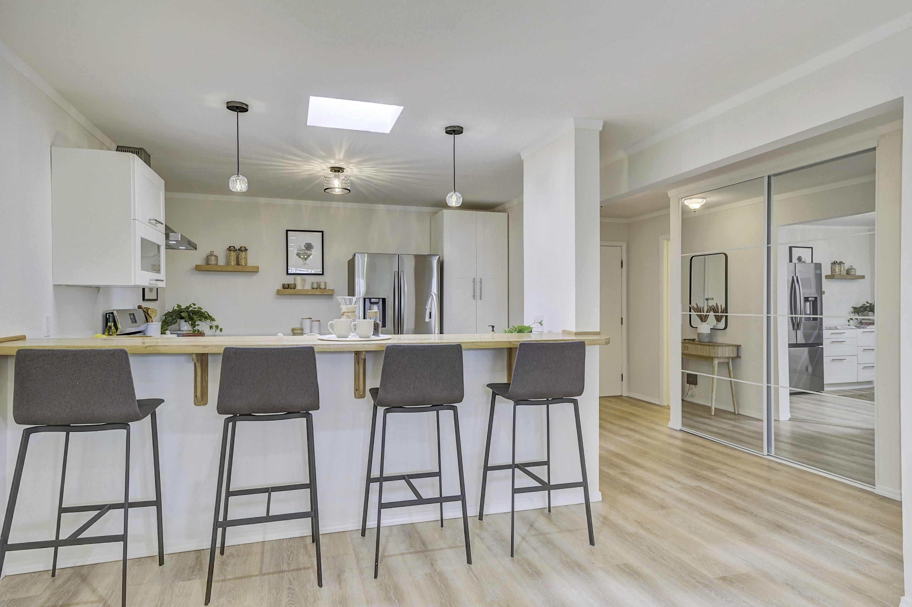 Detail Gallery Image 9 of 37 For 3750 Harrison St #304,  Oakland,  CA 94611 - 2 Beds | 1 Baths