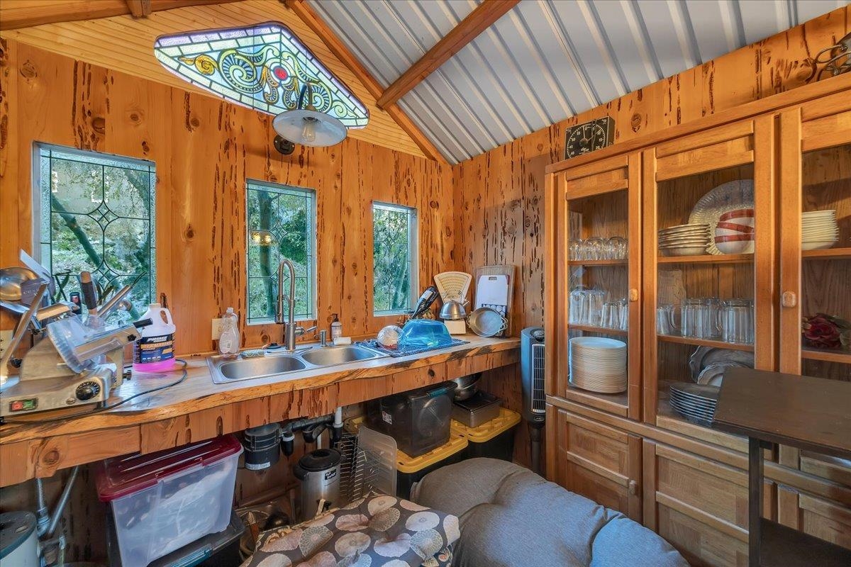 Detail Gallery Image 30 of 60 For 22389 Parrotts Ferry Rd, Sonora,  CA 95370 - 3 Beds | 2 Baths