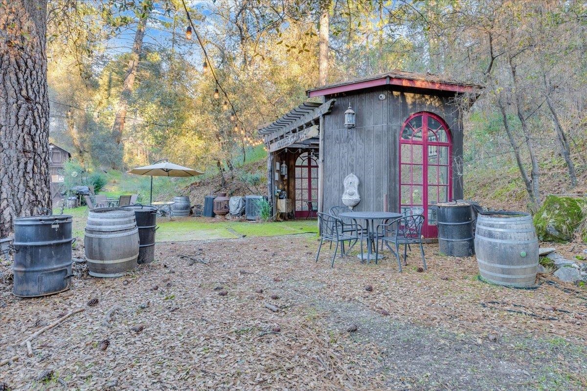 Detail Gallery Image 32 of 60 For 22389 Parrotts Ferry Rd, Sonora,  CA 95370 - 3 Beds | 2 Baths