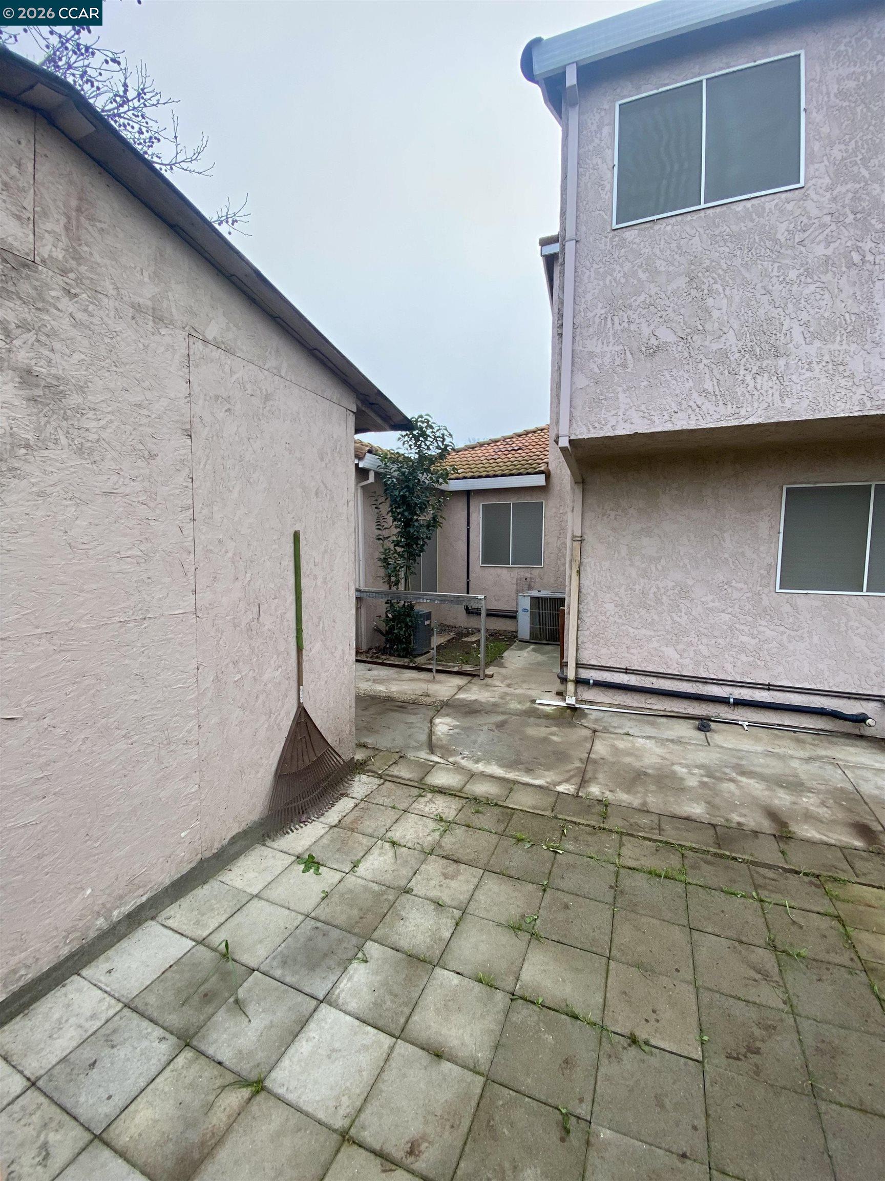 Detail Gallery Image 37 of 40 For 1729 Alum Rock Ct, Modesto,  CA 95358 - 4 Beds | 2/1 Baths