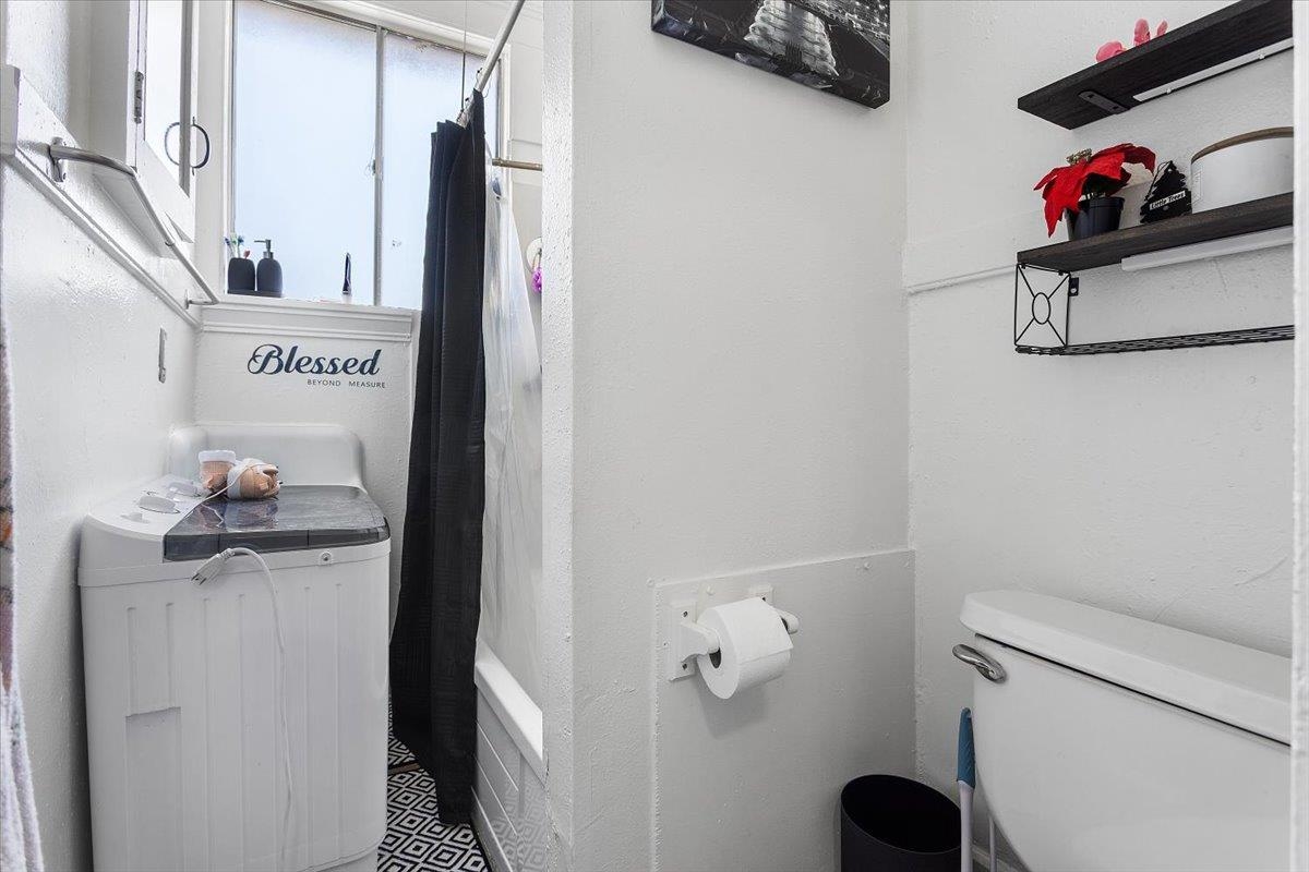 Detail Gallery Image 32 of 44 For 498 25th Street, Oakland,  CA 94612 - – Beds | – Baths