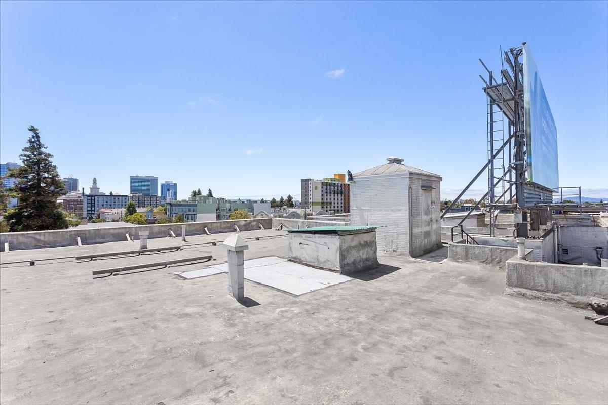 Detail Gallery Image 41 of 44 For 498 25th Street, Oakland,  CA 94612 - – Beds | – Baths