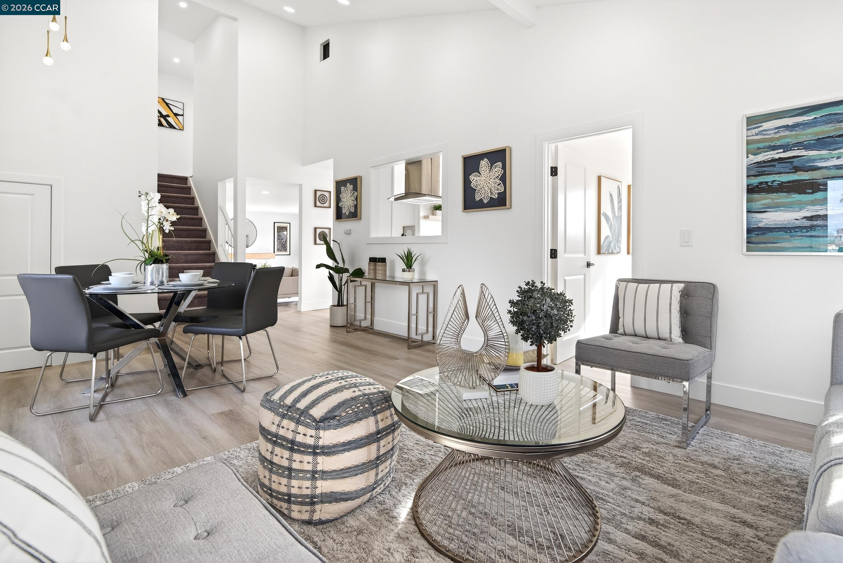 Detail Gallery Image 12 of 60 For 400 Vergel Terrace, Vallejo,  CA 94589-4403 - 5 Beds | 2/1 Baths