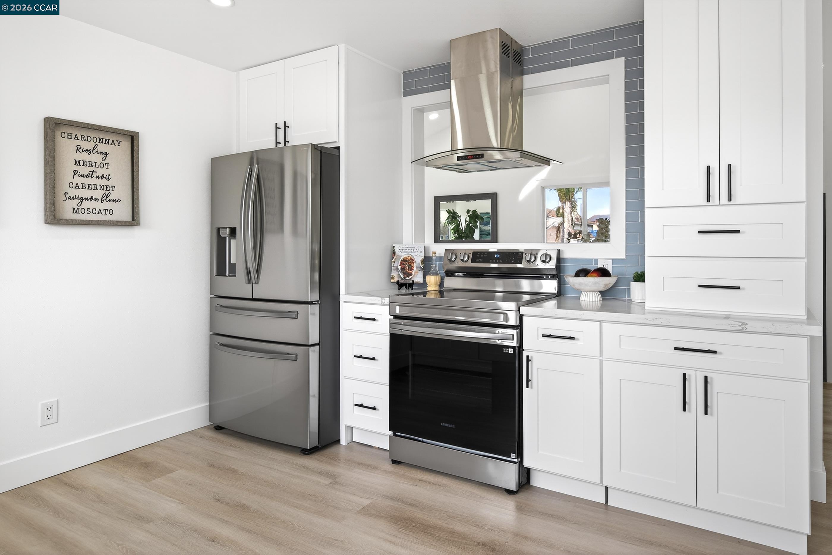 Detail Gallery Image 25 of 60 For 400 Vergel Terrace, Vallejo,  CA 94589-4403 - 5 Beds | 2/1 Baths