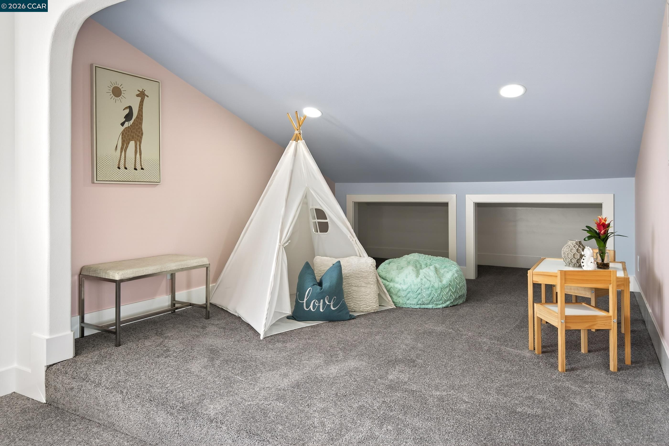 Detail Gallery Image 39 of 60 For 400 Vergel Terrace, Vallejo,  CA 94589-4403 - 5 Beds | 2/1 Baths