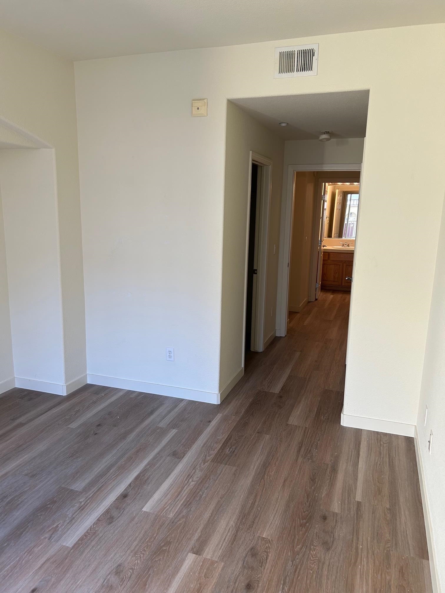 Detail Gallery Image 15 of 22 For 4146 Clarinbridge Cir, Dublin,  CA 94568 - 2 Beds | 2 Baths