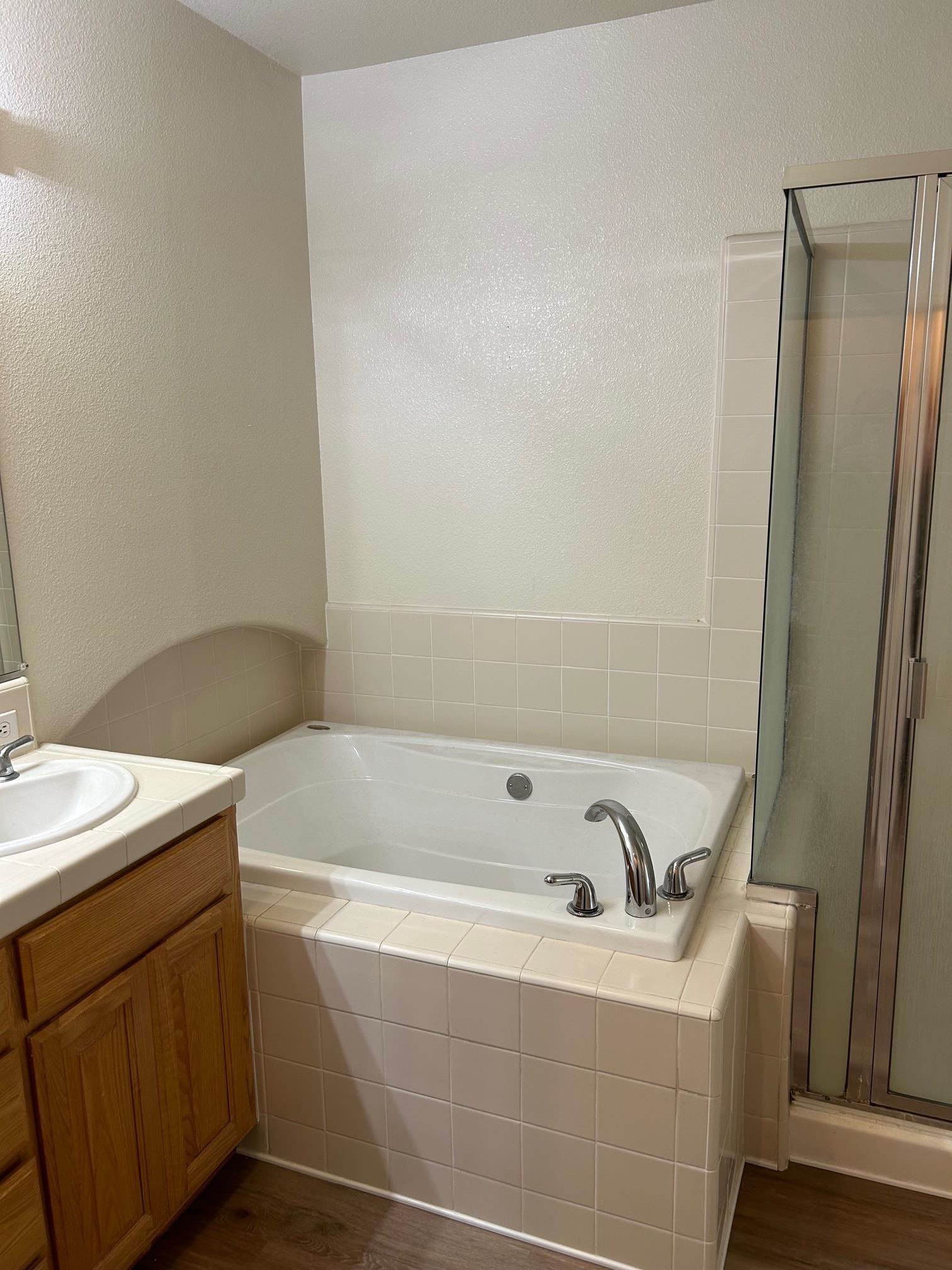 Detail Gallery Image 6 of 22 For 4146 Clarinbridge Cir, Dublin,  CA 94568 - 2 Beds | 2 Baths