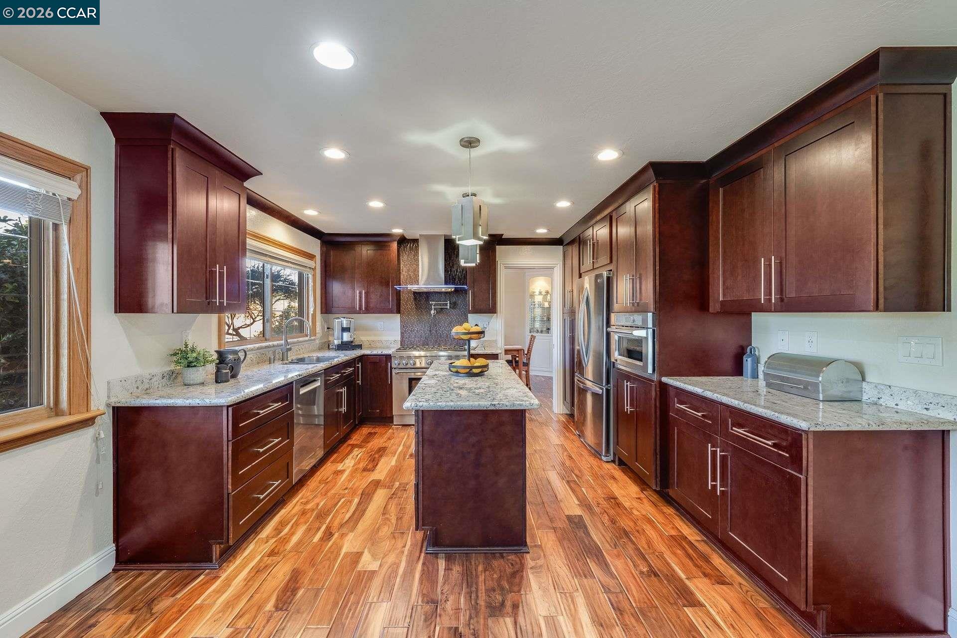 Detail Gallery Image 12 of 49 For 5817 Mitchell Canyon Ct, Clayton,  CA 94517 - 4 Beds | 2/1 Baths