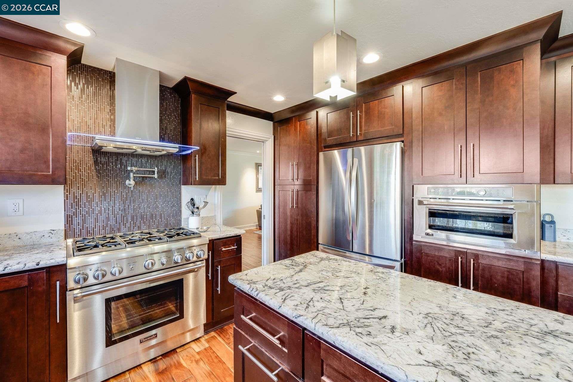 Detail Gallery Image 13 of 49 For 5817 Mitchell Canyon Ct, Clayton,  CA 94517 - 4 Beds | 2/1 Baths