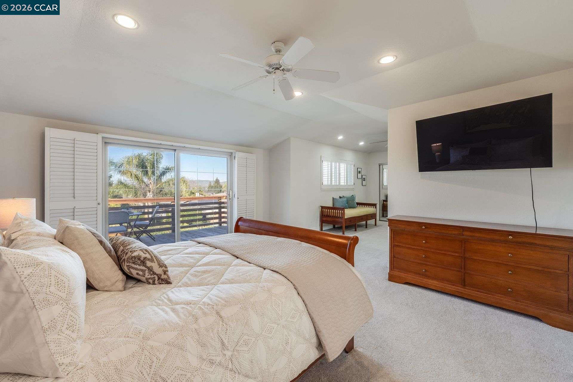 Detail Gallery Image 22 of 49 For 5817 Mitchell Canyon Ct, Clayton,  CA 94517 - 4 Beds | 2/1 Baths