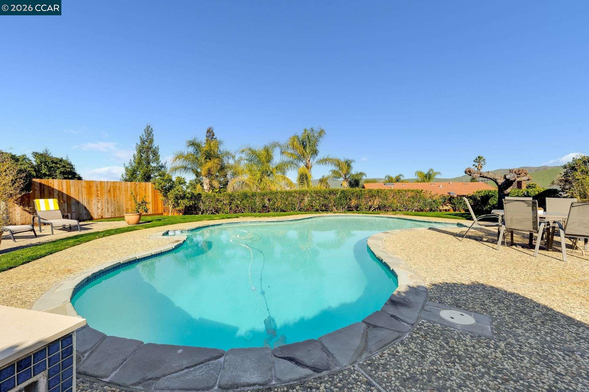 Detail Gallery Image 38 of 49 For 5817 Mitchell Canyon Ct, Clayton,  CA 94517 - 4 Beds | 2/1 Baths