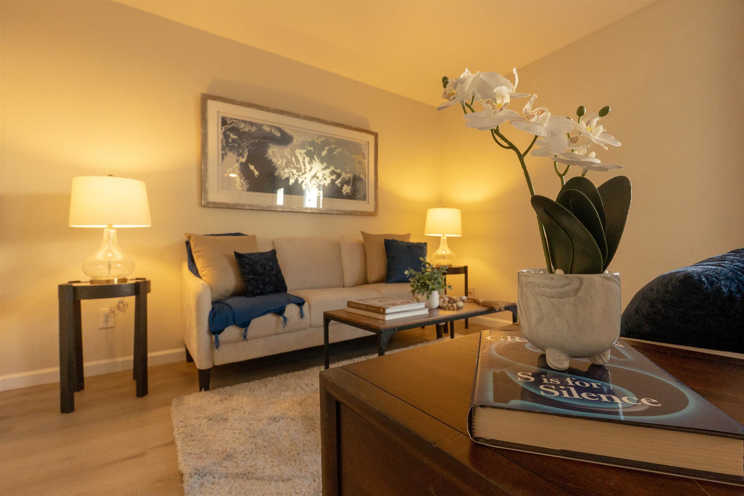 Detail Gallery Image 11 of 37 For 595 Blossom Way #10,  Hayward,  CA 94541 - 2 Beds | 1/1 Baths