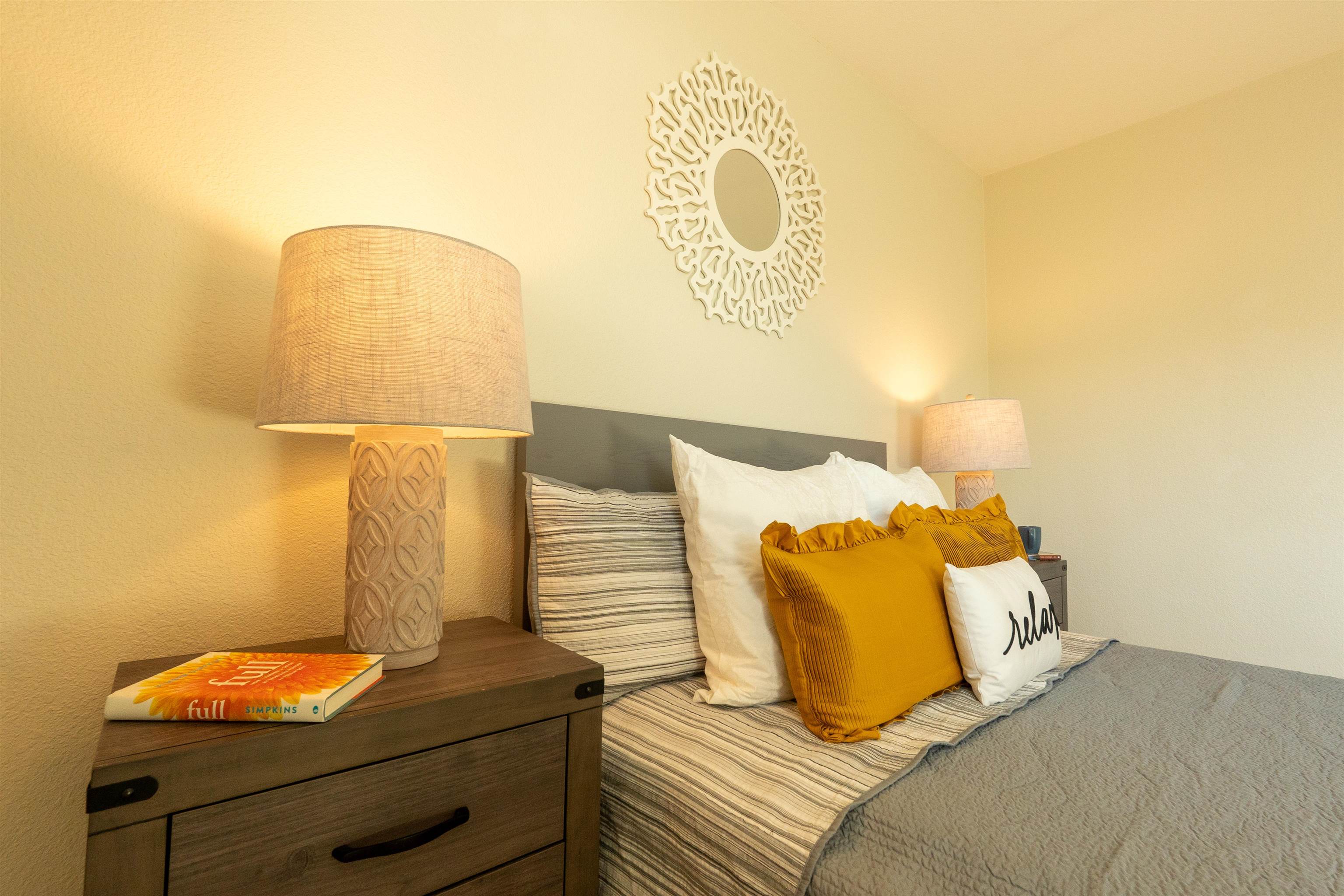 Detail Gallery Image 13 of 37 For 595 Blossom Way #10,  Hayward,  CA 94541 - 2 Beds | 1/1 Baths