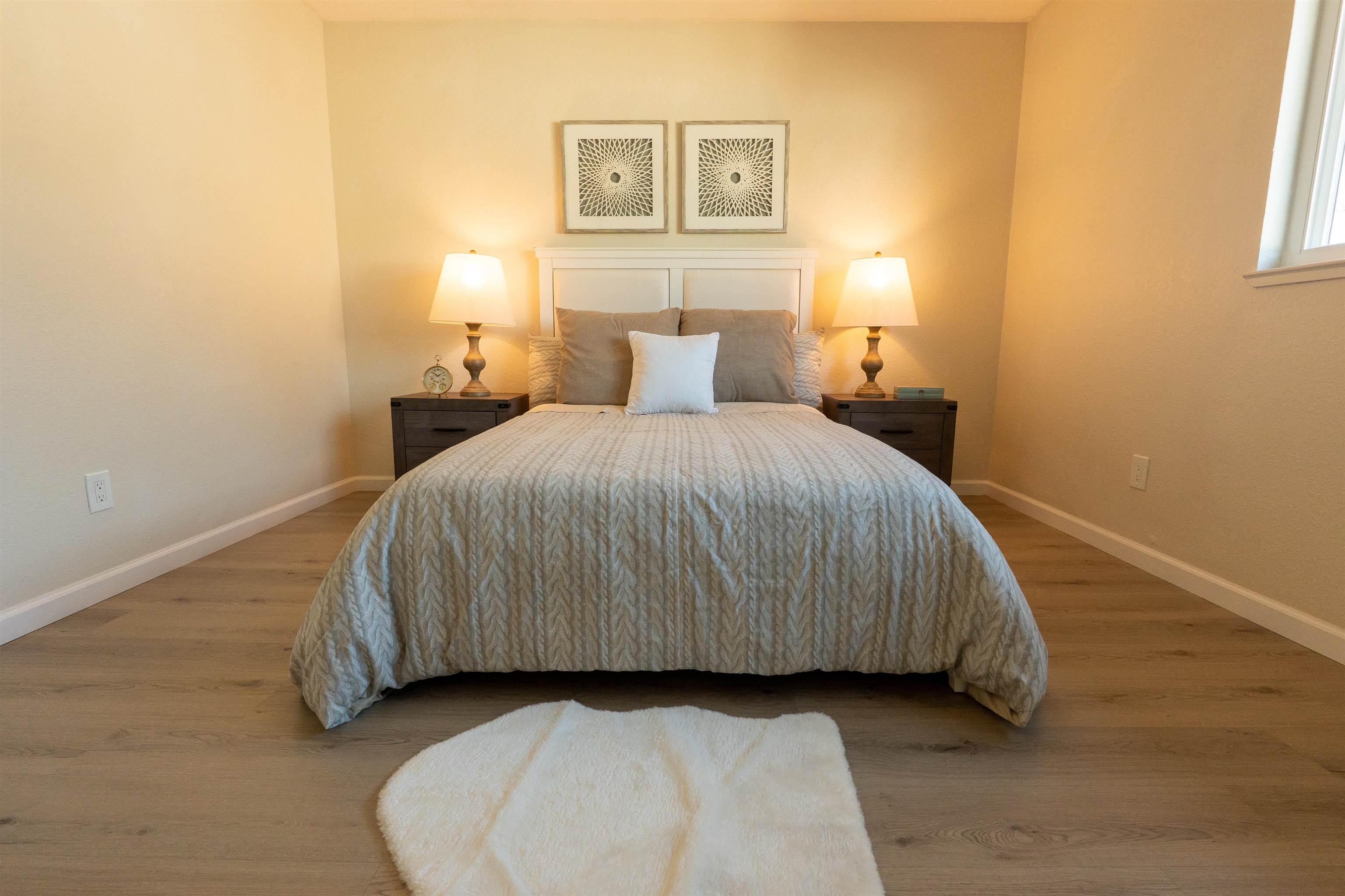 Detail Gallery Image 3 of 37 For 595 Blossom Way #10,  Hayward,  CA 94541 - 2 Beds | 1/1 Baths