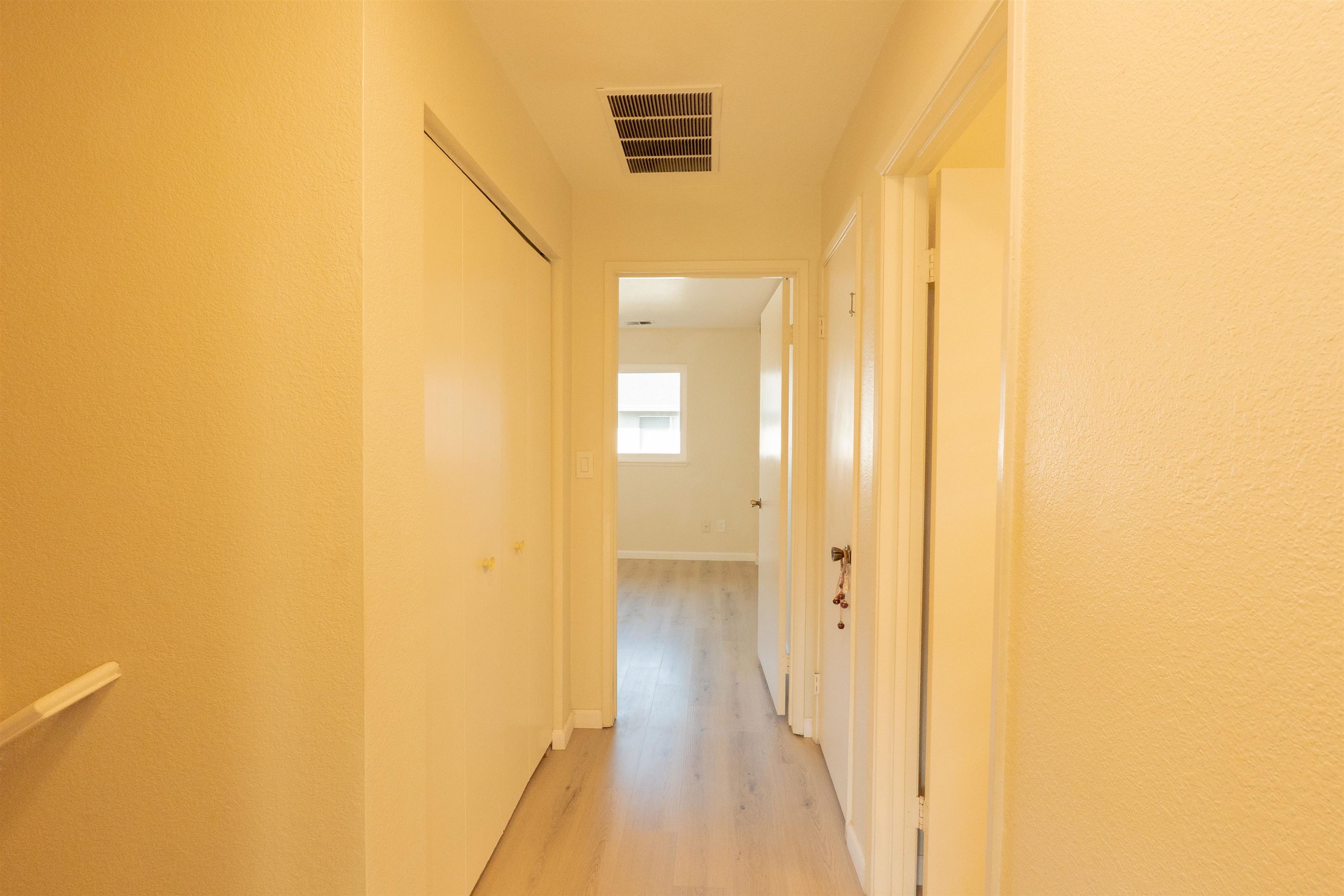 Detail Gallery Image 27 of 37 For 595 Blossom Way #10,  Hayward,  CA 94541 - 2 Beds | 1/1 Baths