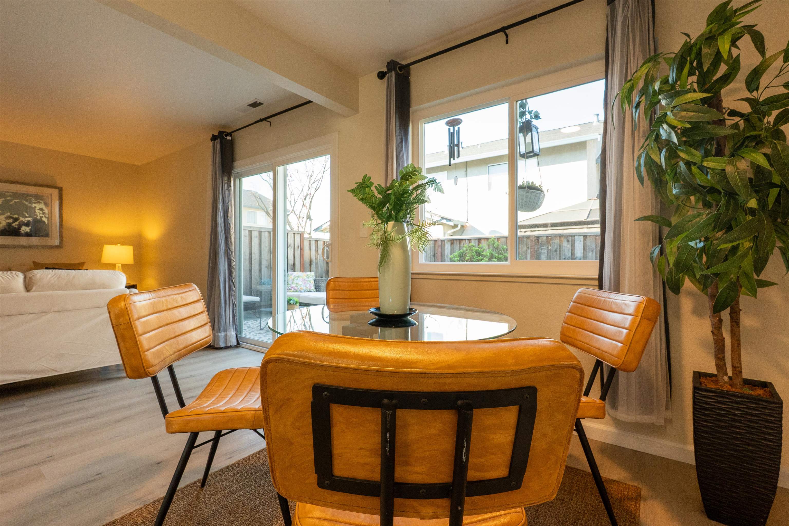 Detail Gallery Image 9 of 37 For 595 Blossom Way #10,  Hayward,  CA 94541 - 2 Beds | 1/1 Baths