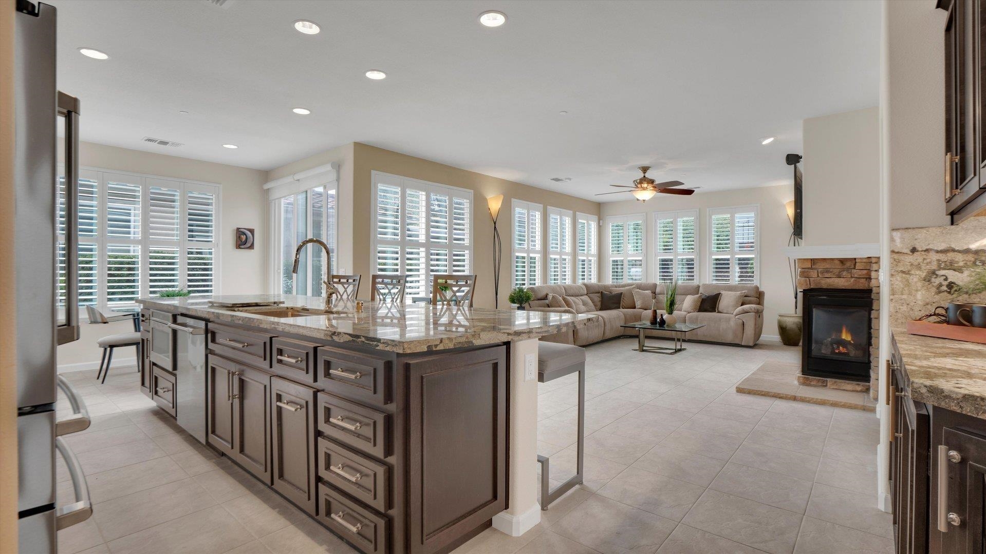 Detail Gallery Image 7 of 32 For 499 Twin Lakes Ln, Rio Vista,  CA 94571 - 2 Beds | 2 Baths