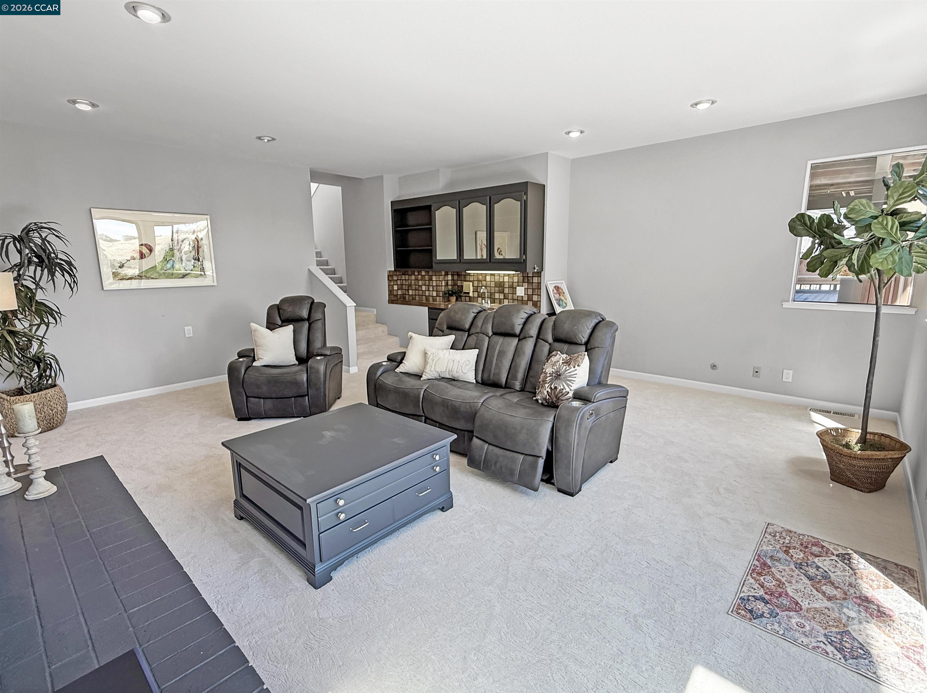 Detail Gallery Image 26 of 40 For 130 Hillcroft Way, Walnut Creek,  CA 94597 - 4 Beds | 3/1 Baths