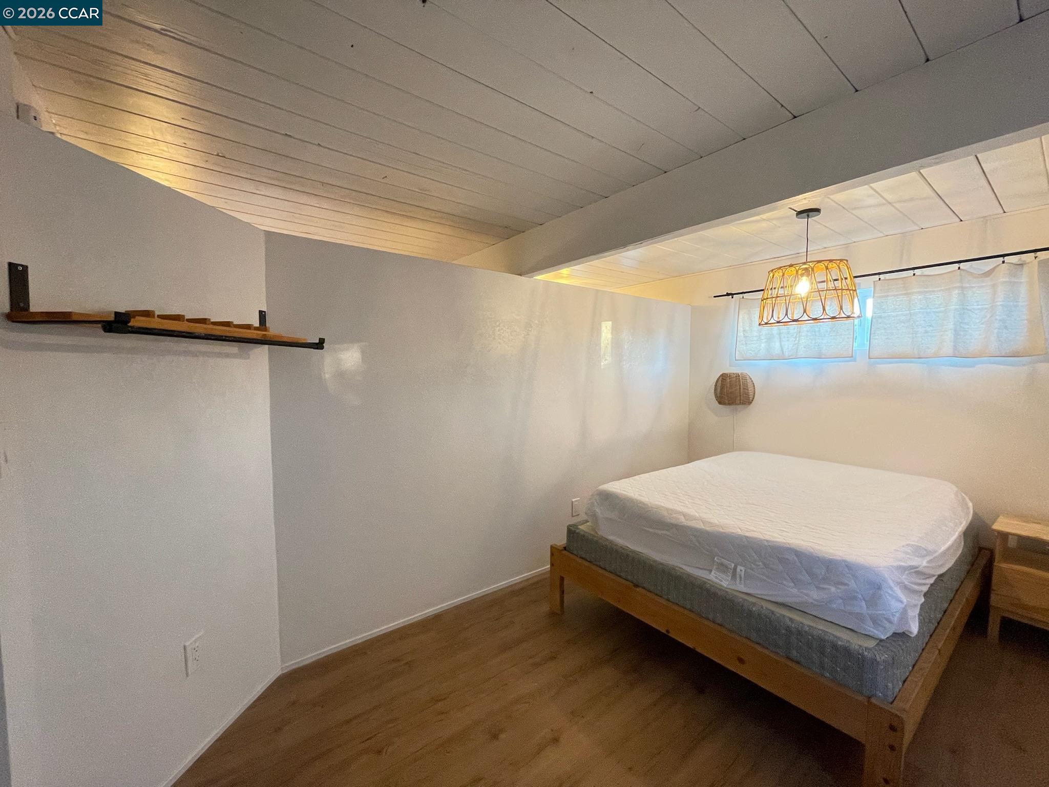 Detail Gallery Image 12 of 17 For 924 E Meadow Ave Adu,  Pinole,  CA 94564 - 1 Beds | 1 Baths