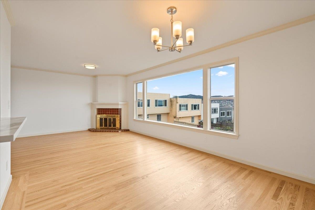 Detail Gallery Image 23 of 60 For 121 Shields St, San Francisco,  CA 94132 - 2 Beds | 1 Baths