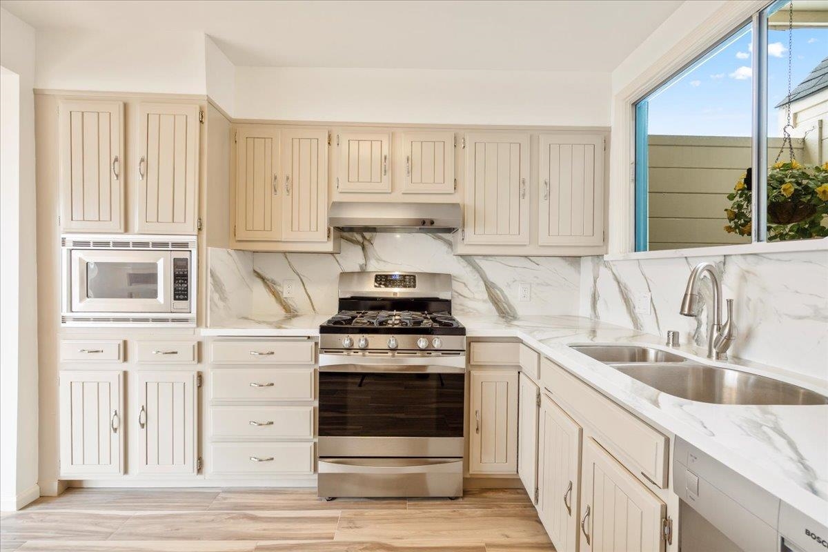 Detail Gallery Image 28 of 60 For 121 Shields St, San Francisco,  CA 94132 - 2 Beds | 1 Baths