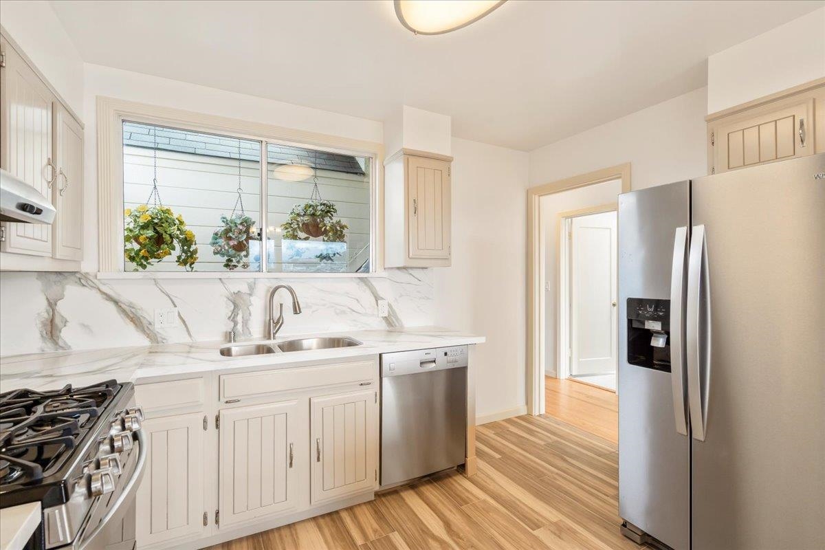 Detail Gallery Image 30 of 60 For 121 Shields St, San Francisco,  CA 94132 - 2 Beds | 1 Baths