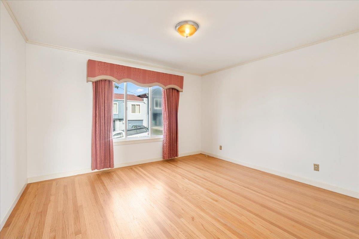 Detail Gallery Image 34 of 60 For 121 Shields St, San Francisco,  CA 94132 - 2 Beds | 1 Baths