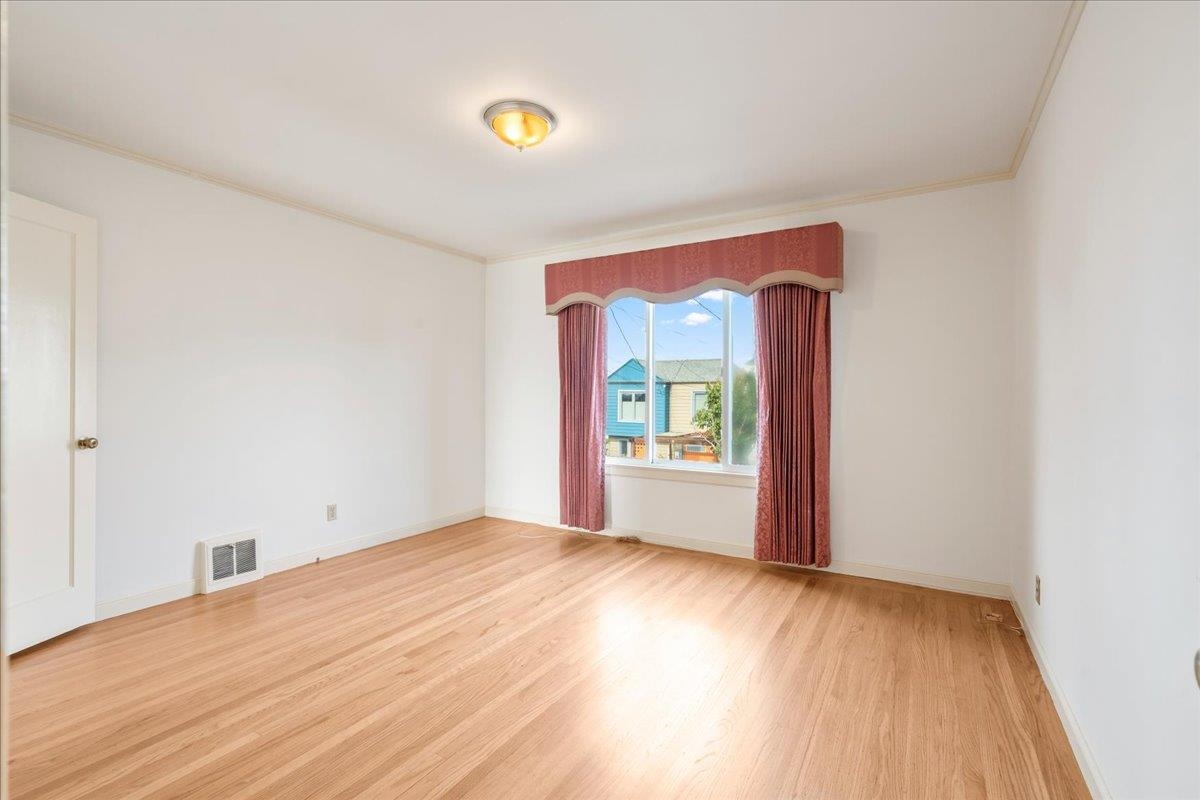 Detail Gallery Image 37 of 60 For 121 Shields St, San Francisco,  CA 94132 - 2 Beds | 1 Baths