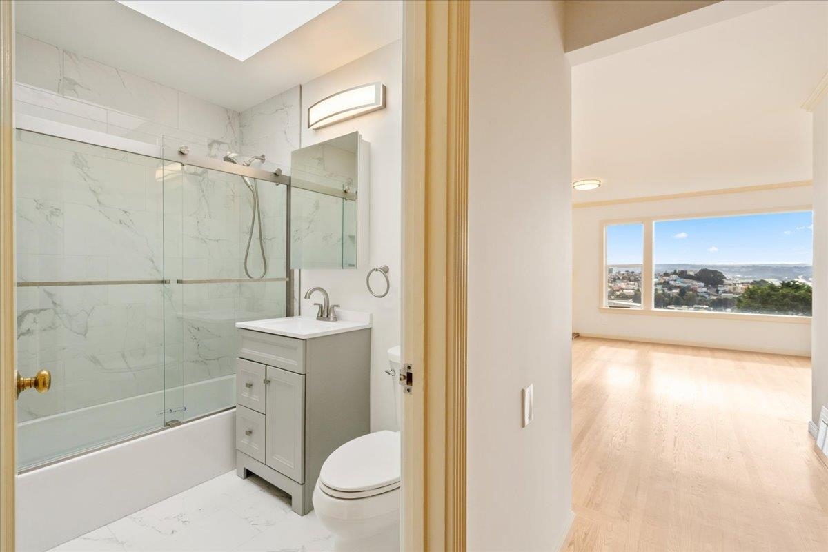 Detail Gallery Image 45 of 60 For 121 Shields St, San Francisco,  CA 94132 - 2 Beds | 1 Baths