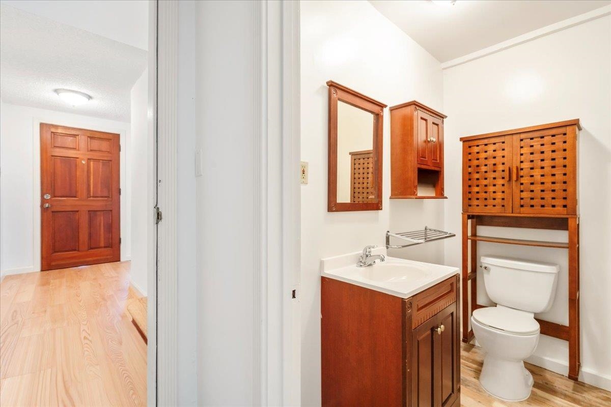 Detail Gallery Image 51 of 60 For 121 Shields St, San Francisco,  CA 94132 - 2 Beds | 1 Baths
