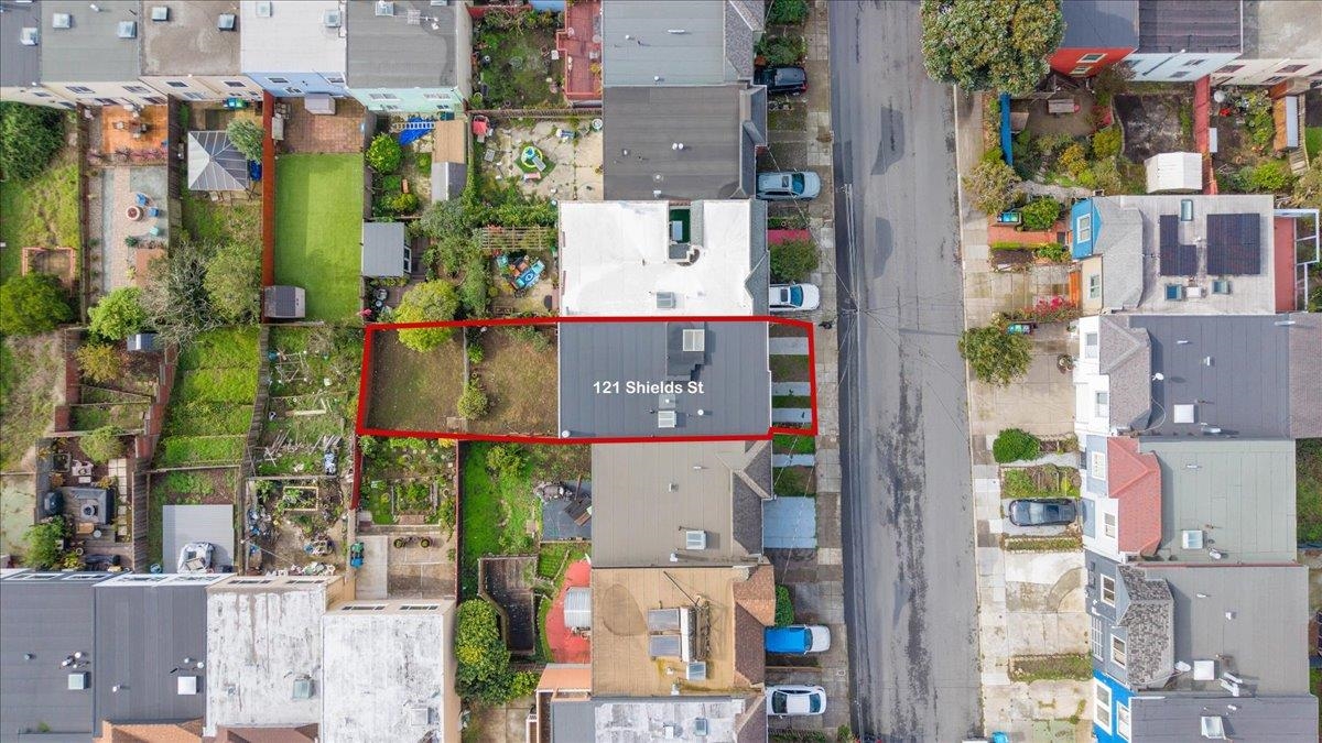 Detail Gallery Image 7 of 60 For 121 Shields St, San Francisco,  CA 94132 - 2 Beds | 1 Baths