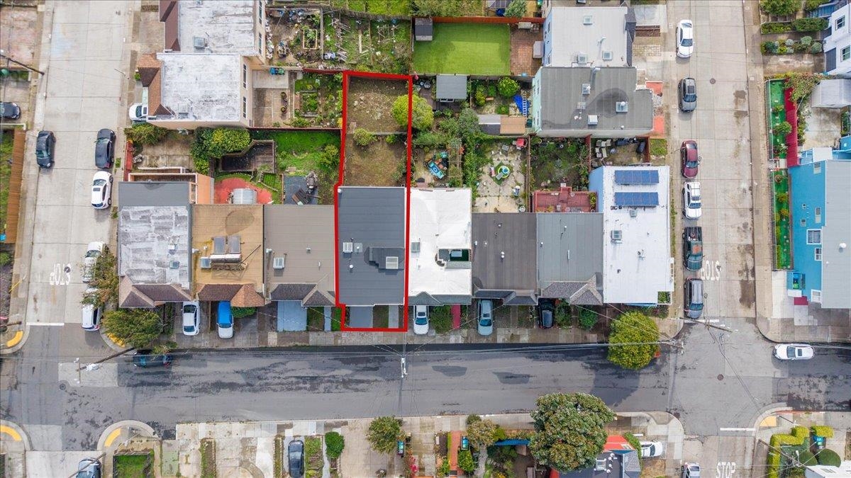 Detail Gallery Image 8 of 60 For 121 Shields St, San Francisco,  CA 94132 - 2 Beds | 1 Baths