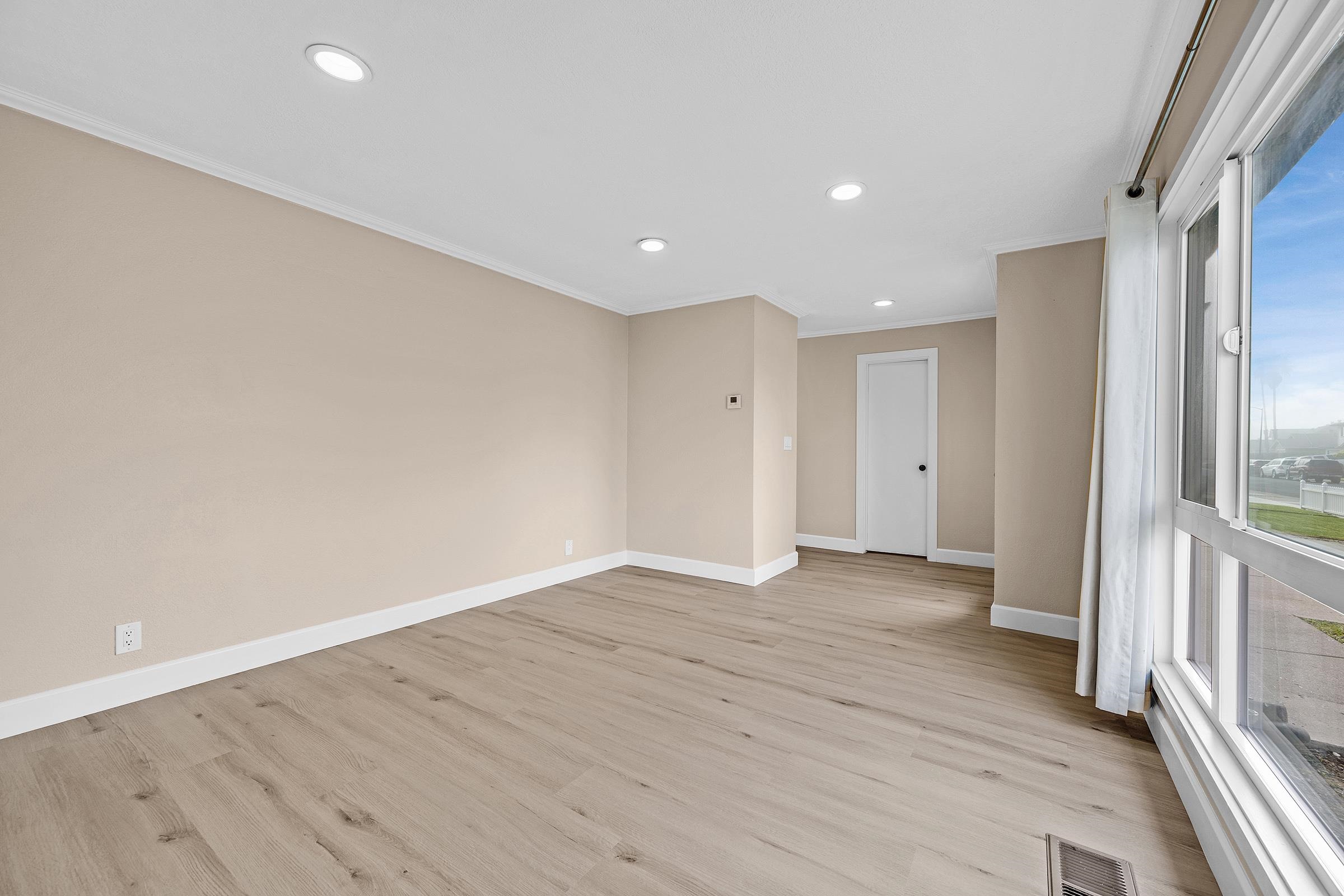 Detail Gallery Image 15 of 43 For 617 Skylark Dr, Suisun City,  CA 94585 - 3 Beds | 2/1 Baths