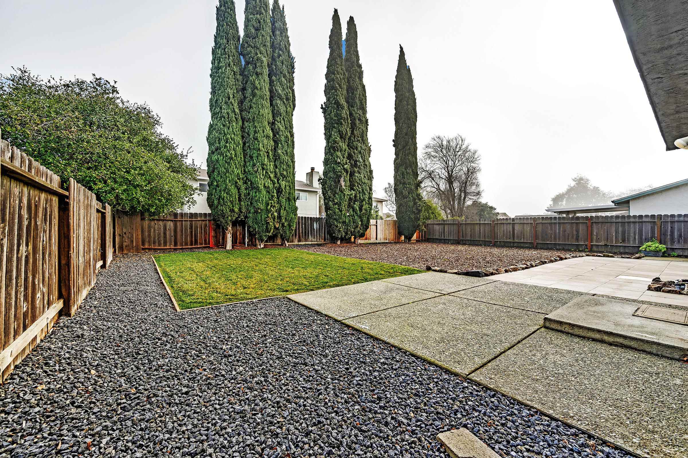 Detail Gallery Image 34 of 43 For 617 Skylark Dr, Suisun City,  CA 94585 - 3 Beds | 2/1 Baths