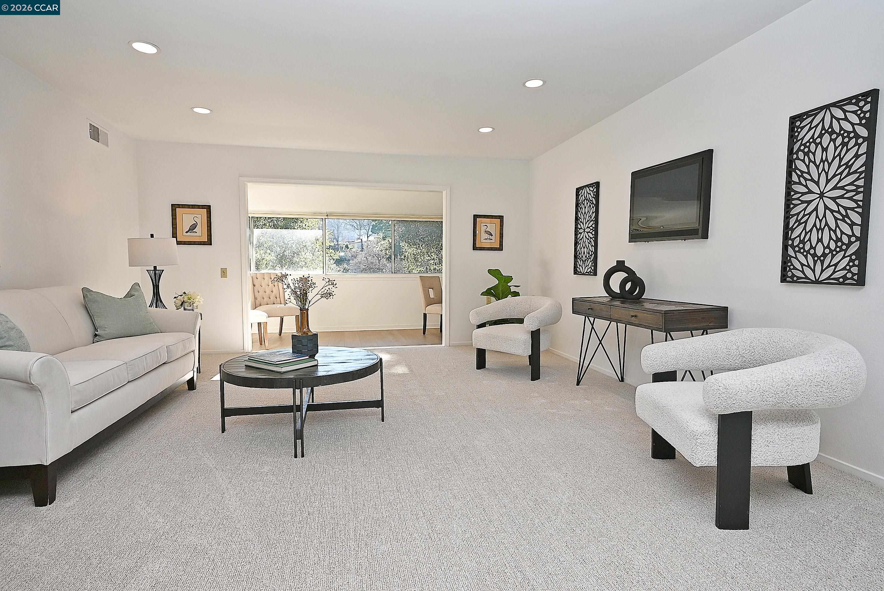 Detail Gallery Image 13 of 43 For 1857 Golden Rain Rd #1,  Walnut Creek,  CA 94595 - 2 Beds | 2 Baths