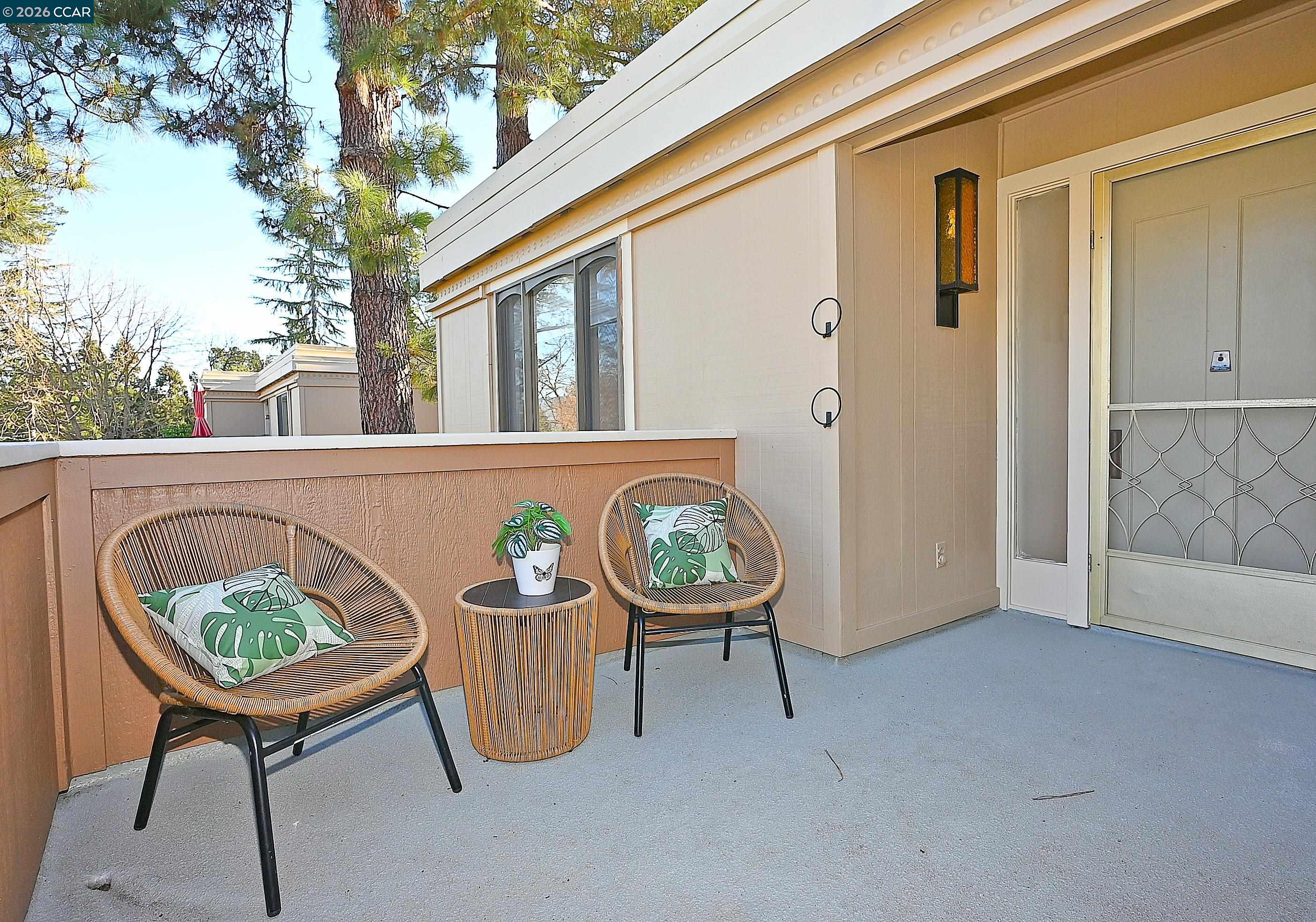 Detail Gallery Image 3 of 43 For 1857 Golden Rain Rd #1,  Walnut Creek,  CA 94595 - 2 Beds | 2 Baths