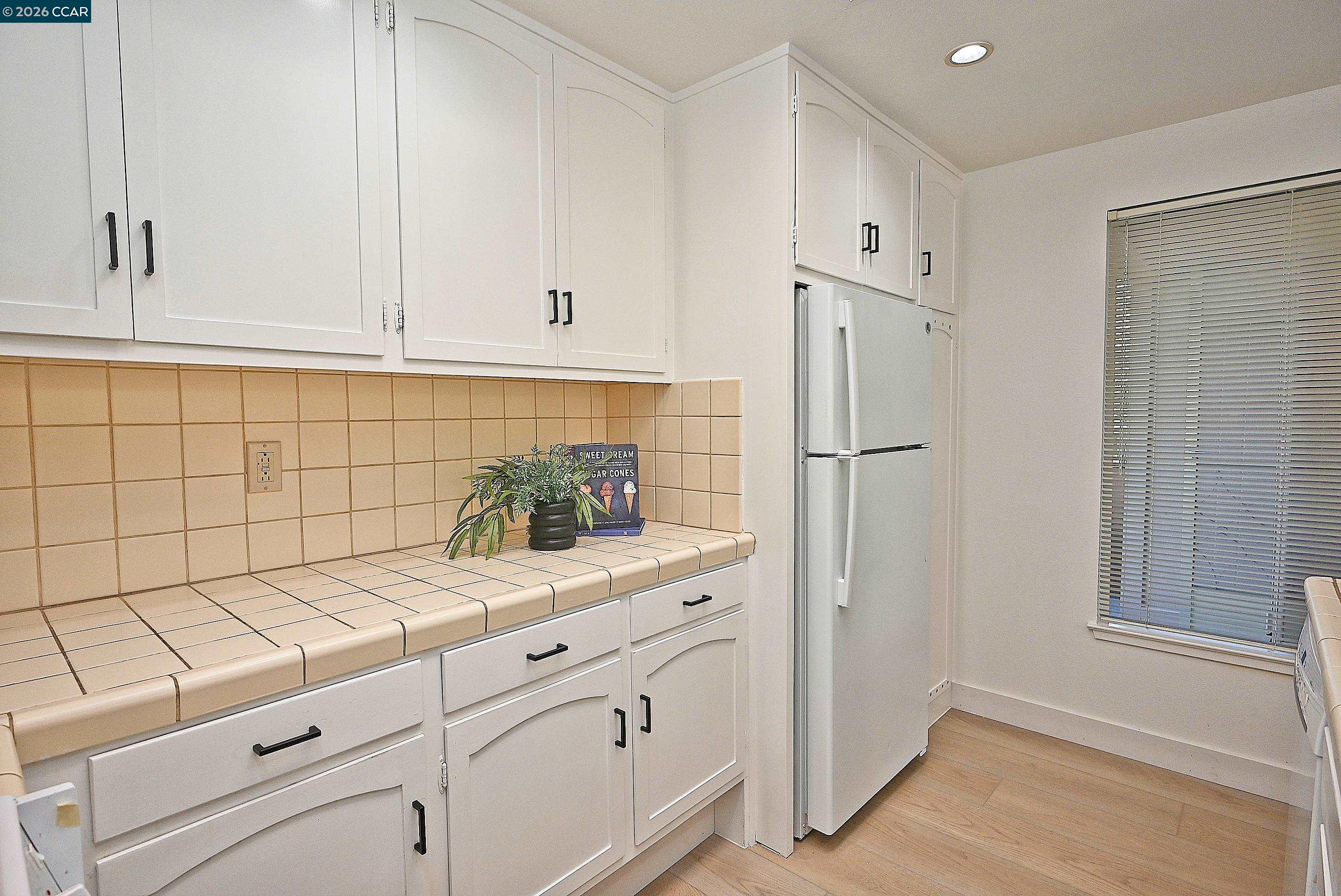 Detail Gallery Image 9 of 43 For 1857 Golden Rain Rd #1,  Walnut Creek,  CA 94595 - 2 Beds | 2 Baths