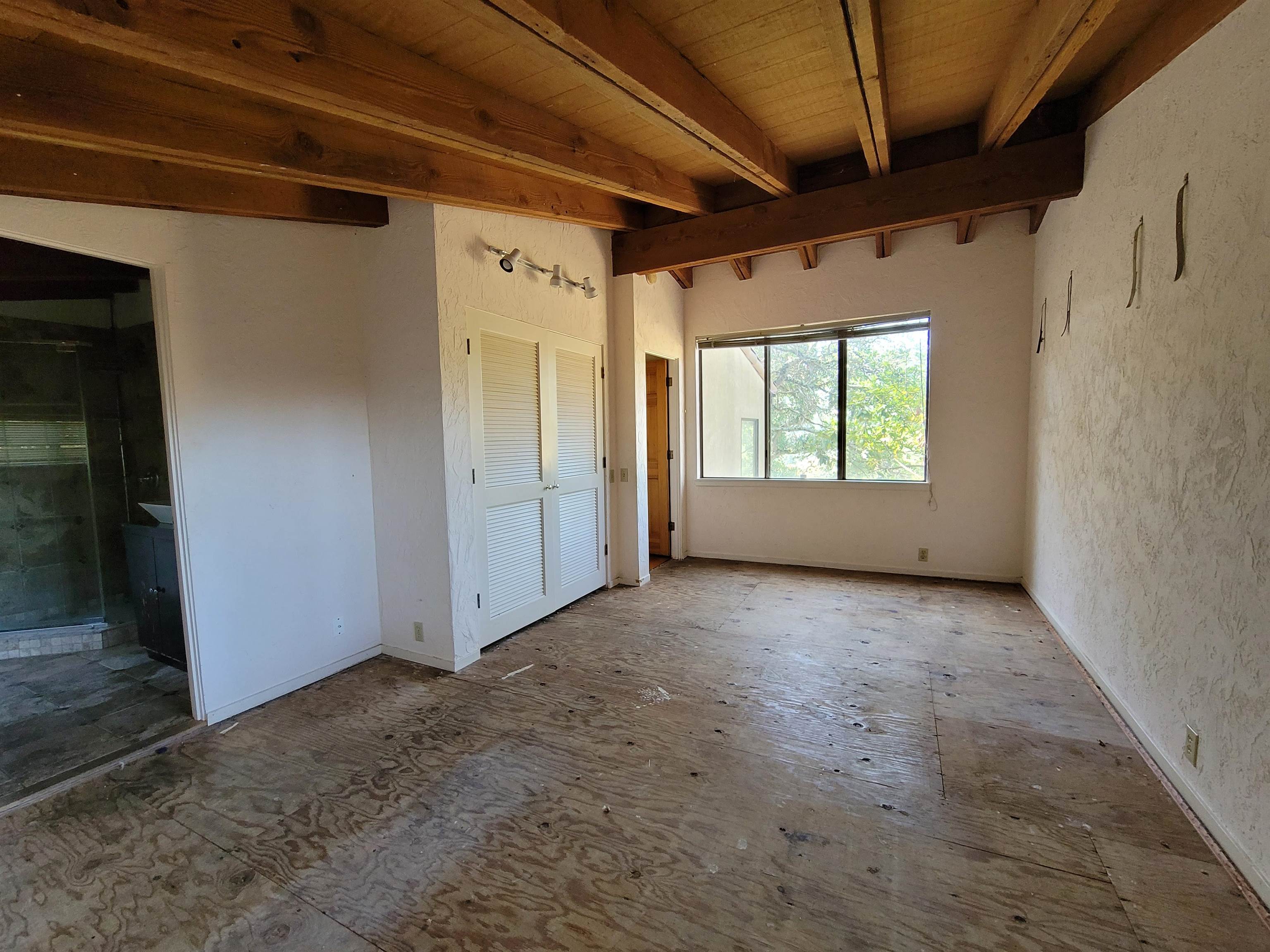 Detail Gallery Image 29 of 59 For 40 Hilldale Ct, Orinda,  CA 94563 - 5 Beds | 4/1 Baths