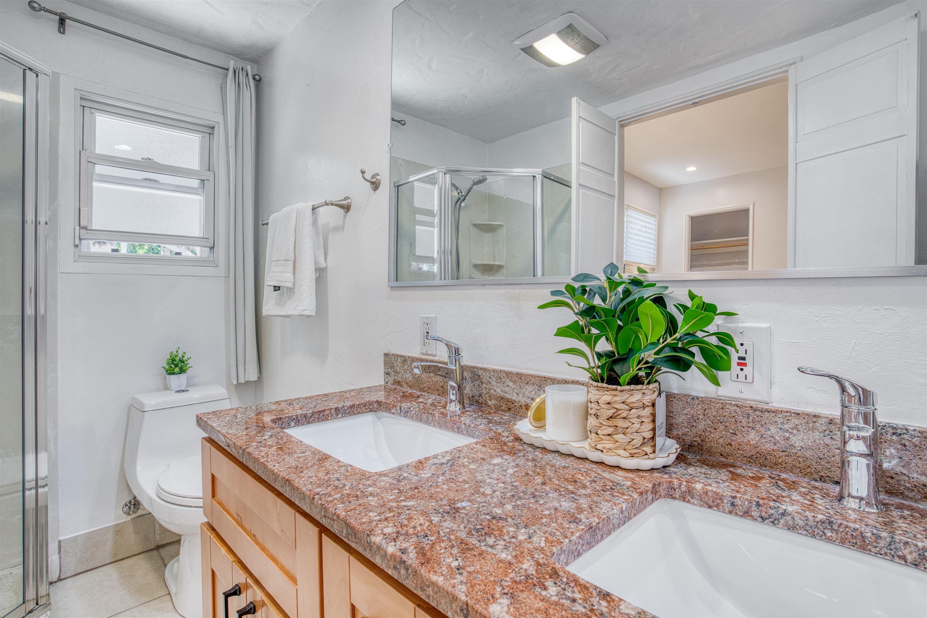 Detail Gallery Image 20 of 56 For 337 Farrelly Dr, San Leandro,  CA 94577 - 4 Beds | 4 Baths