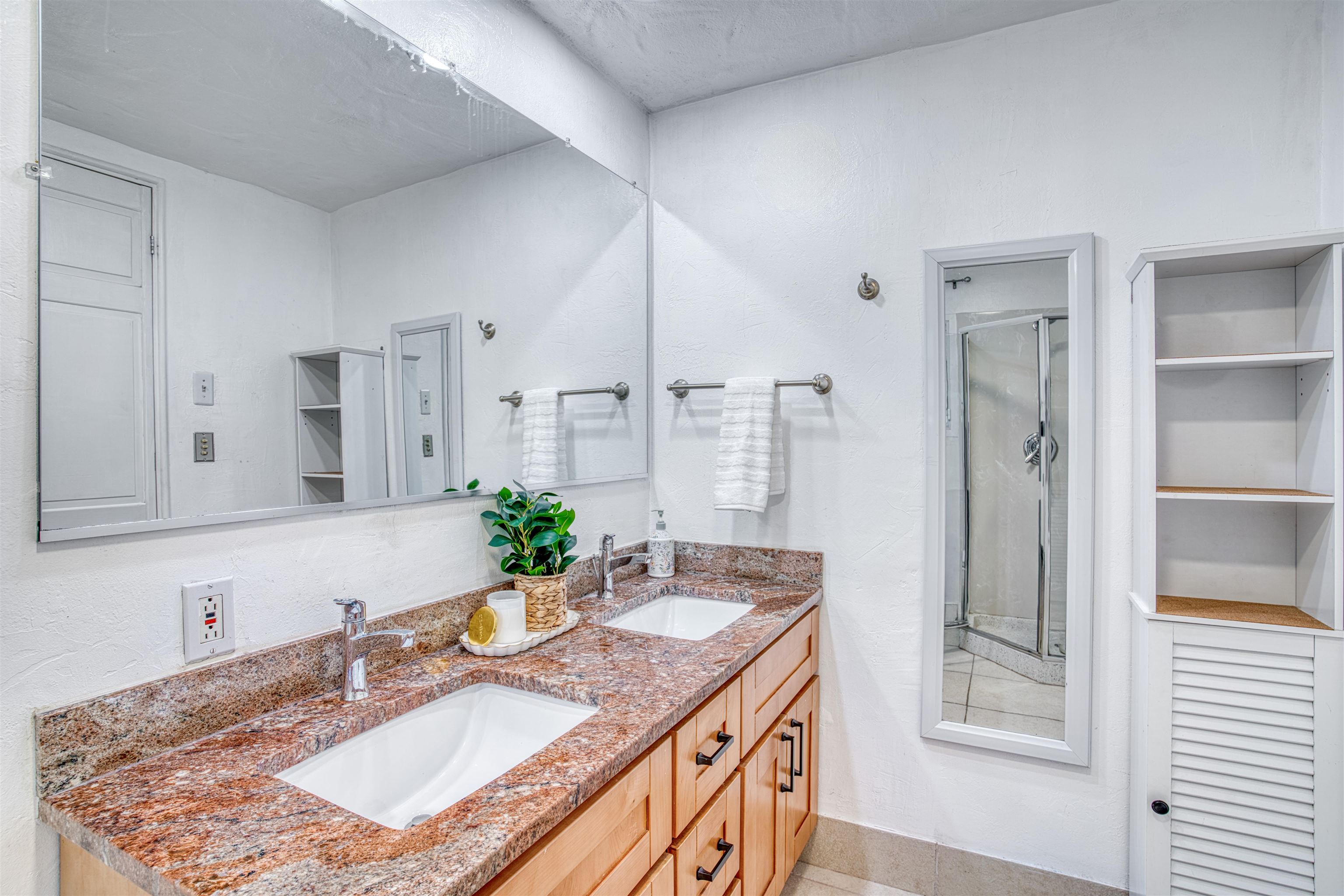 Detail Gallery Image 21 of 56 For 337 Farrelly Dr, San Leandro,  CA 94577 - 4 Beds | 4 Baths