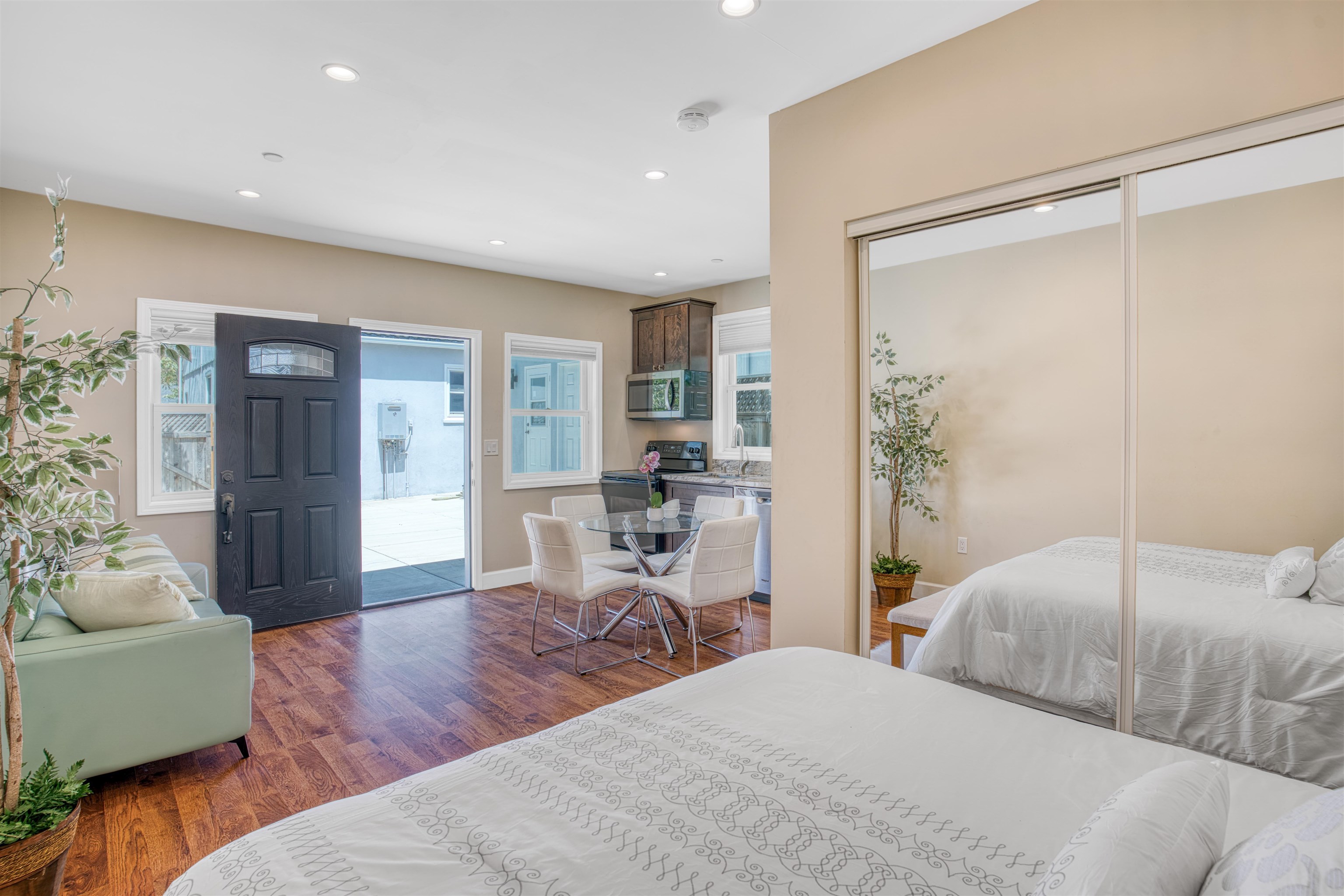 Detail Gallery Image 42 of 56 For 337 Farrelly Dr, San Leandro,  CA 94577 - 4 Beds | 4 Baths