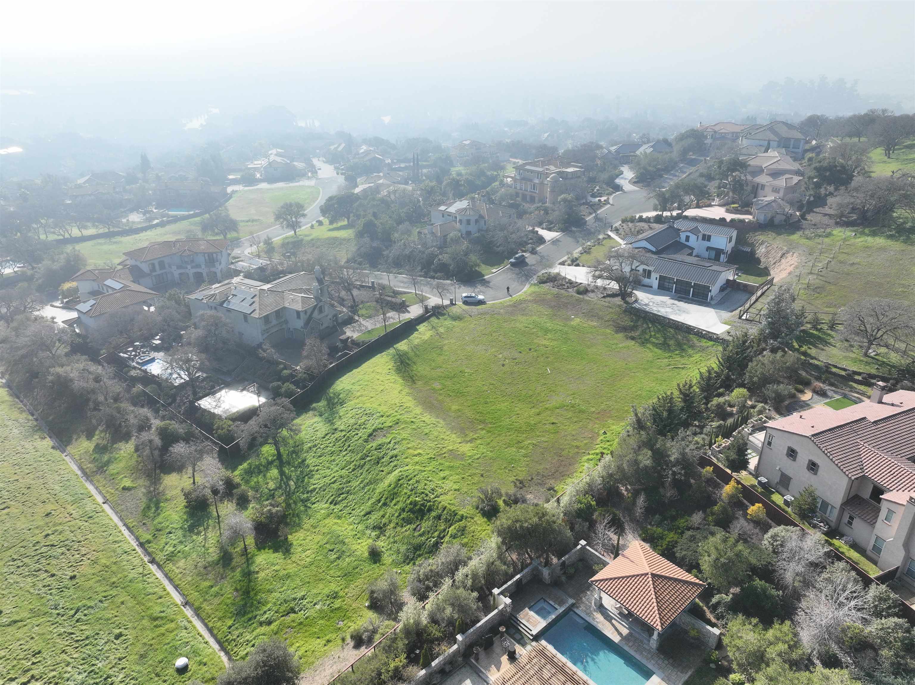 Detail Gallery Image 5 of 9 For 5315 Laurel Ridge Ct, Fairfield,  CA 94534 - – Beds | – Baths