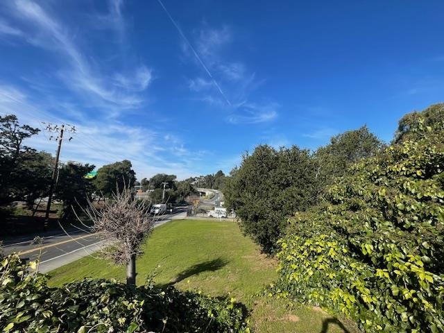 Detail Gallery Image 2 of 2 For 4101 Mountain View Ave, Oakland,  CA 94605 - – Beds | – Baths